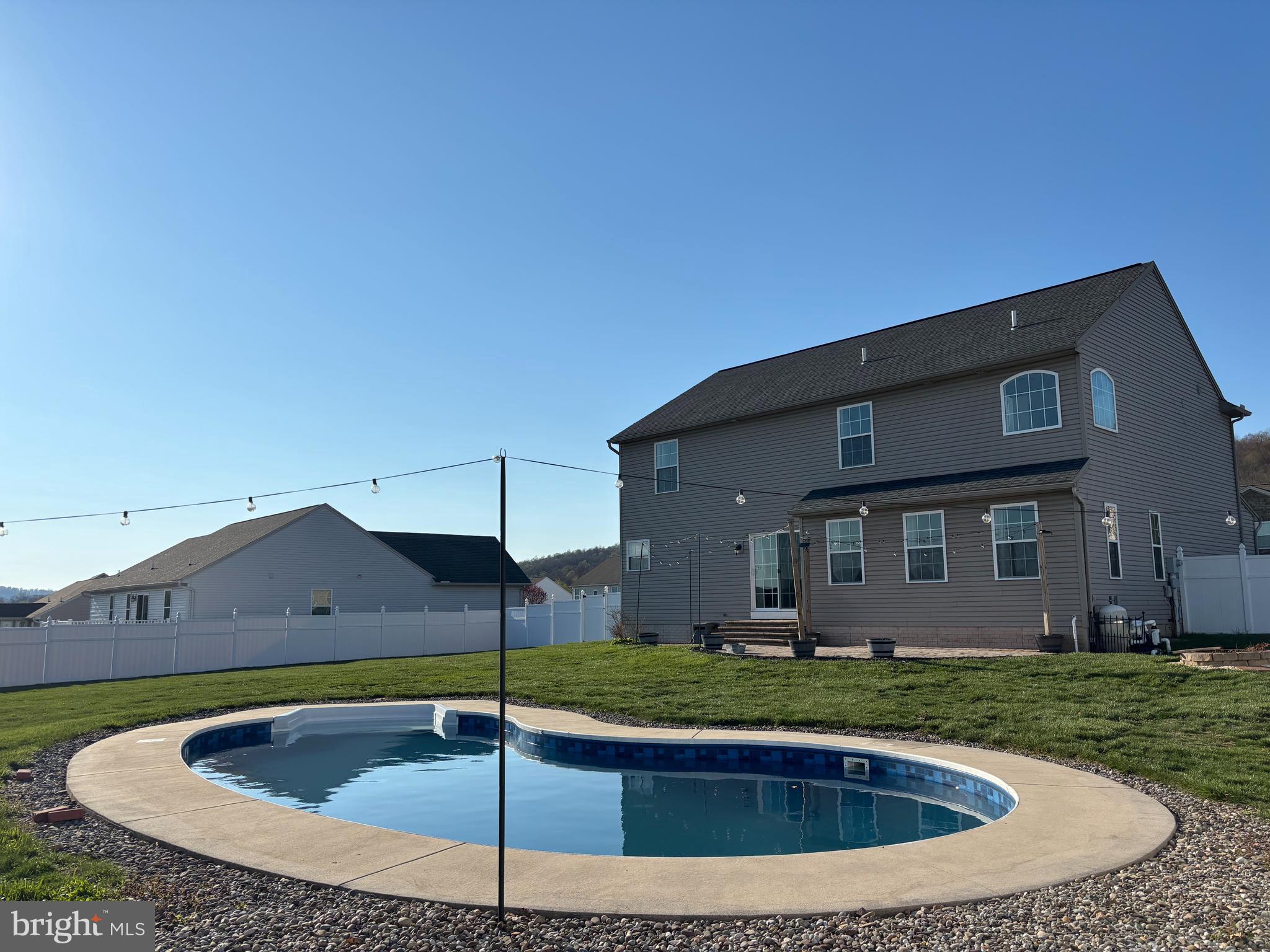 WOODBRIDGE FARMS - Residential