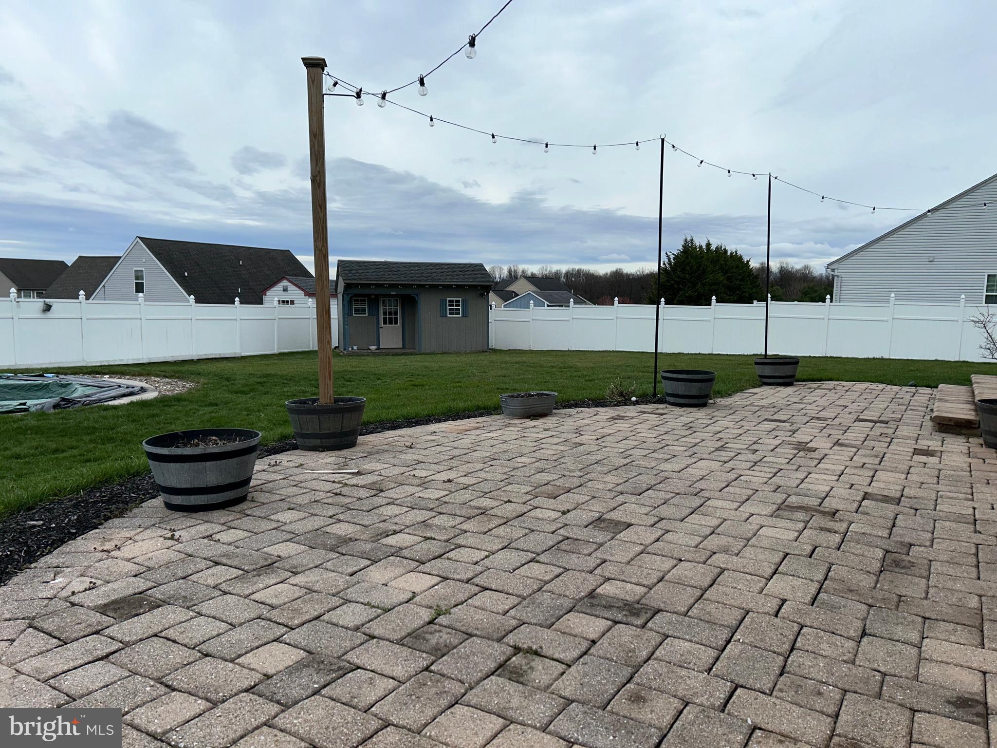 WOODBRIDGE FARMS - Residential