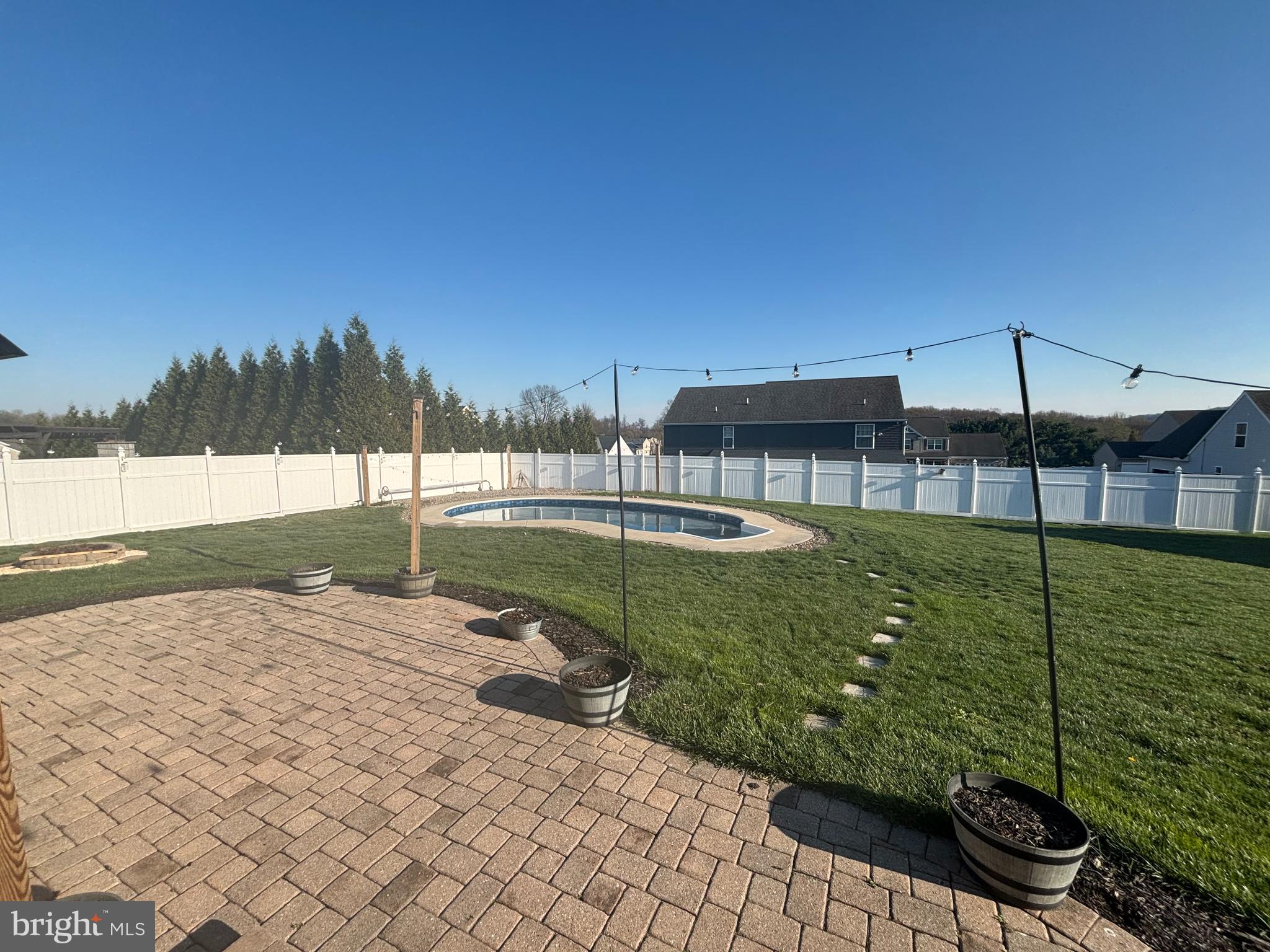 WOODBRIDGE FARMS - Residential