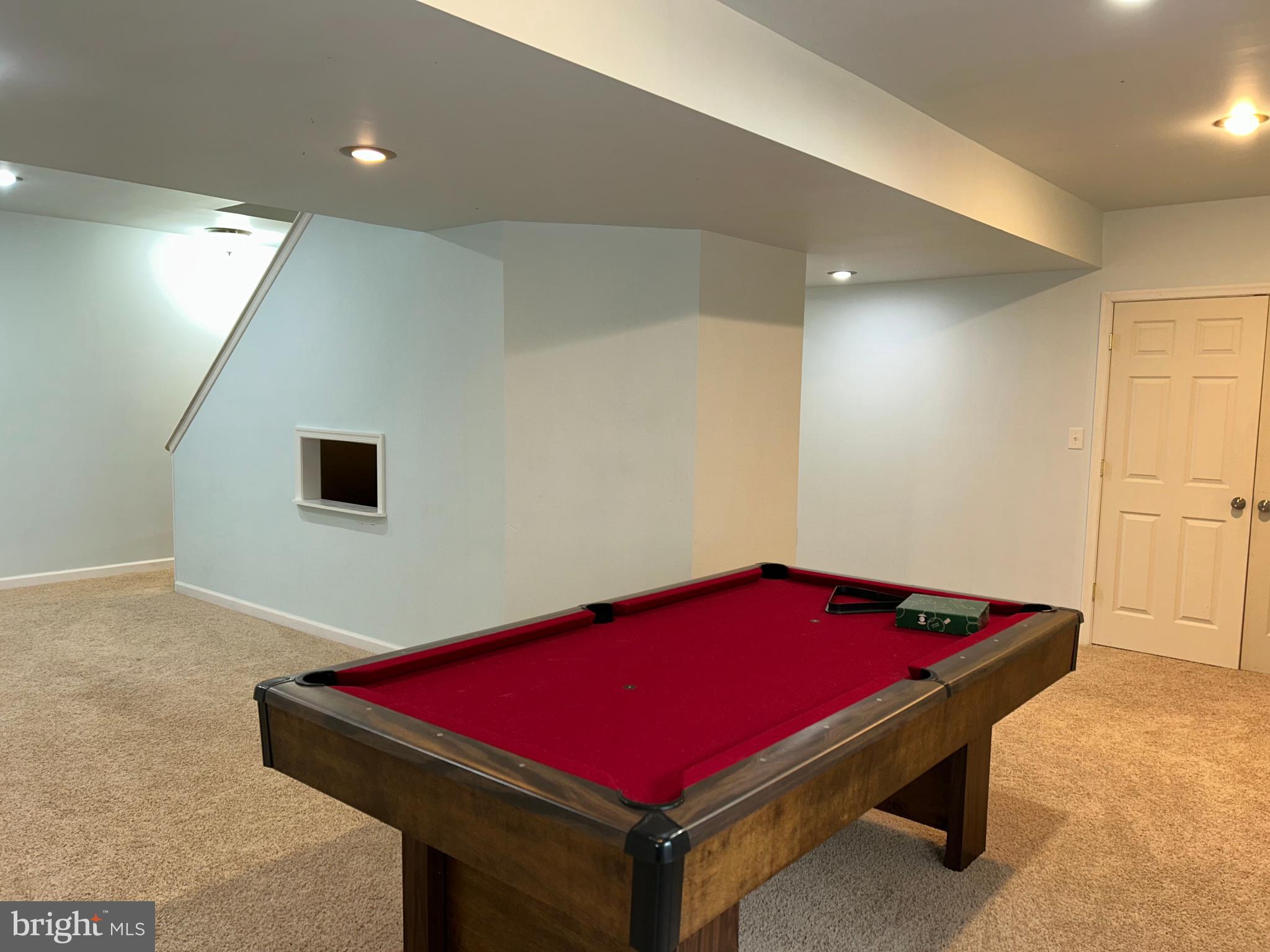 WOODBRIDGE FARMS - Residential