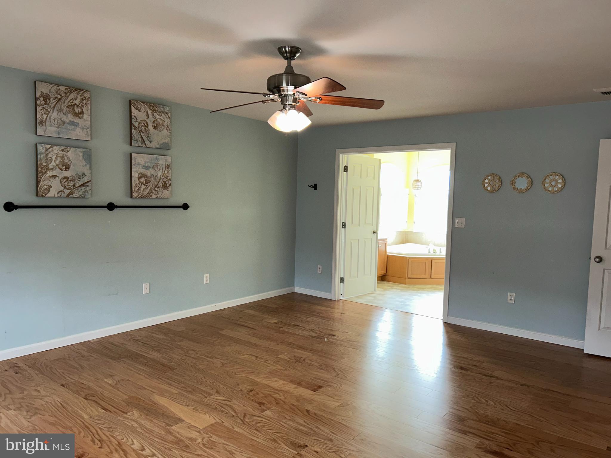 WOODBRIDGE FARMS - Residential