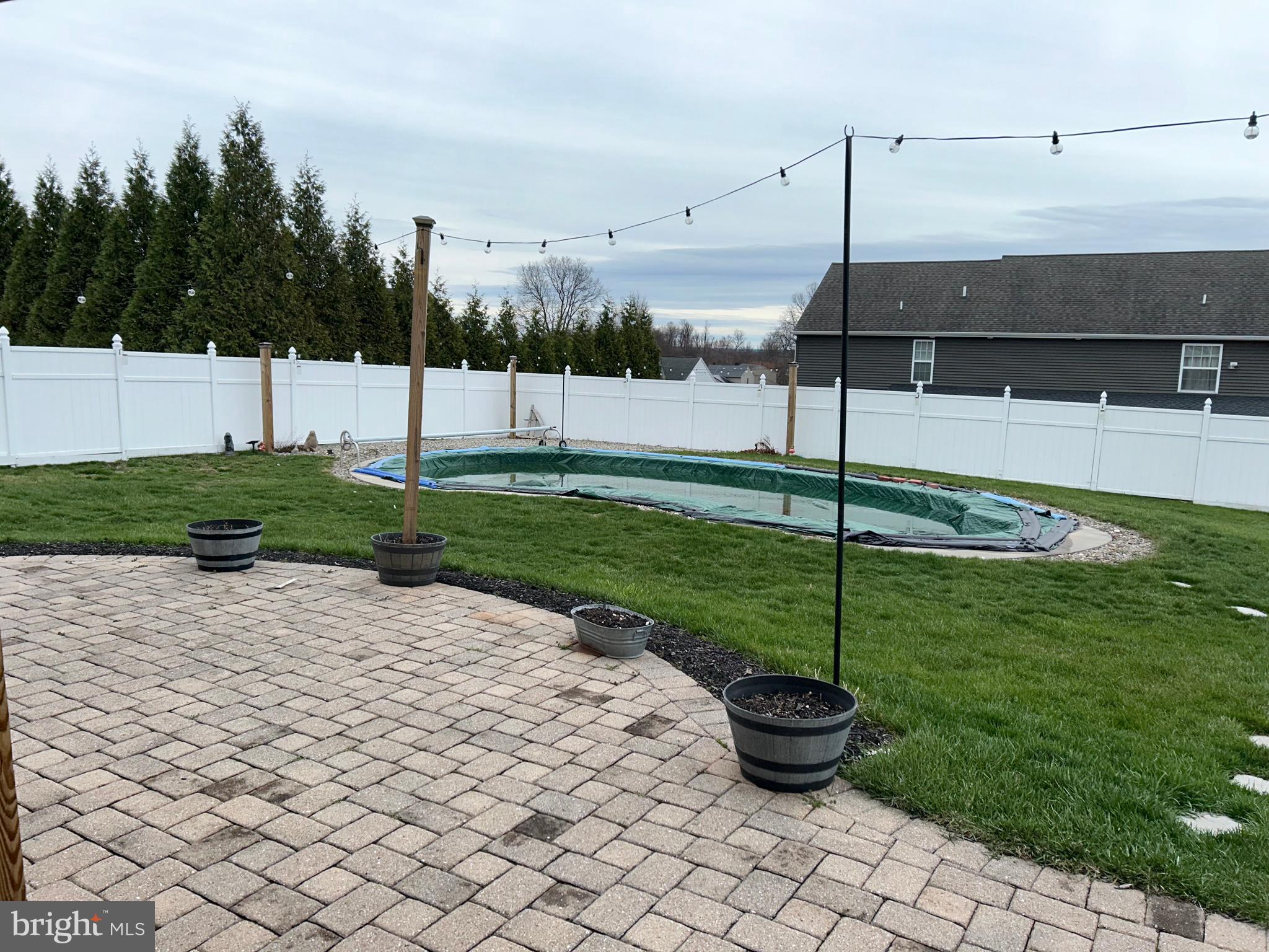 WOODBRIDGE FARMS - Residential