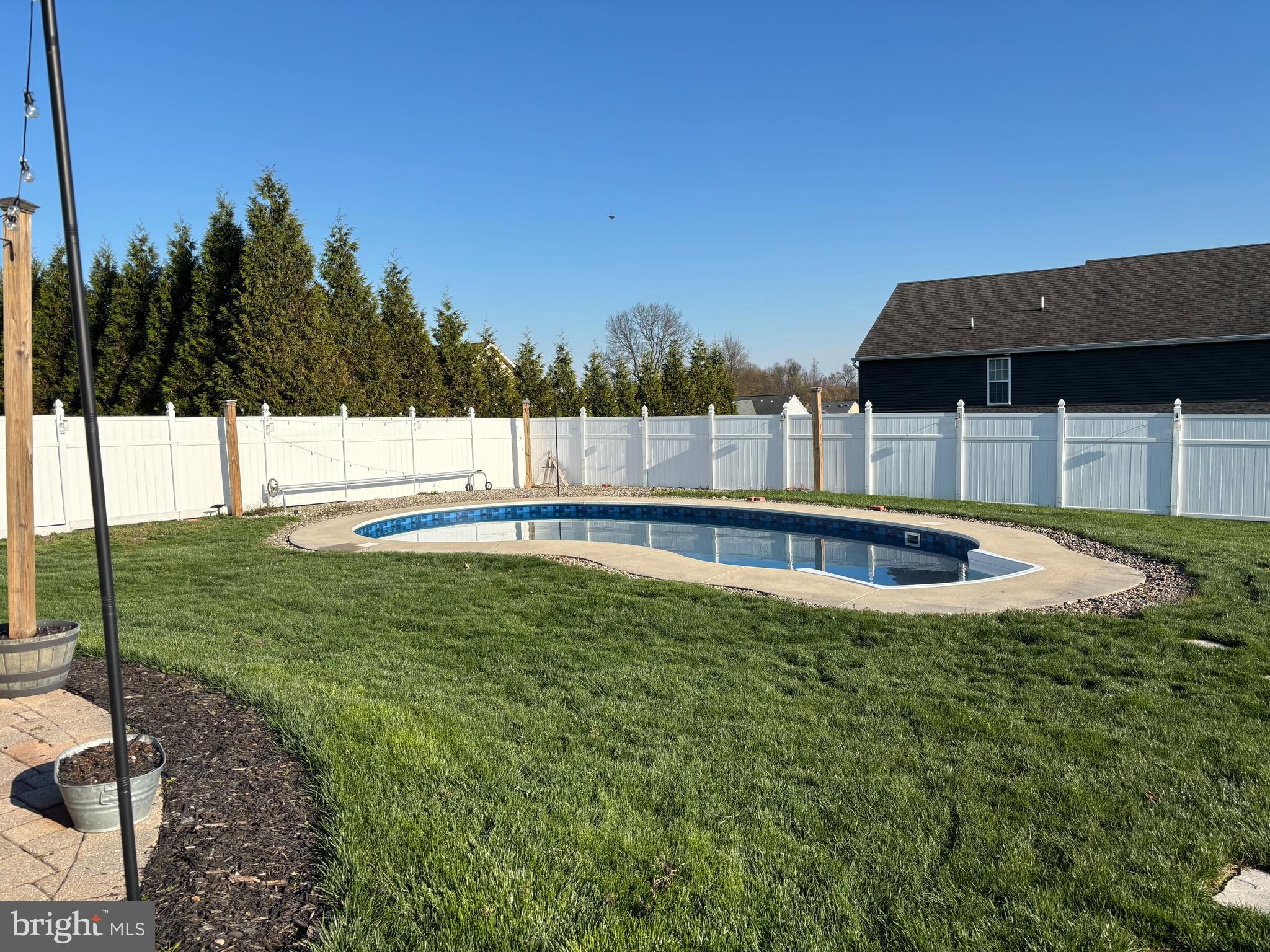 WOODBRIDGE FARMS - Residential