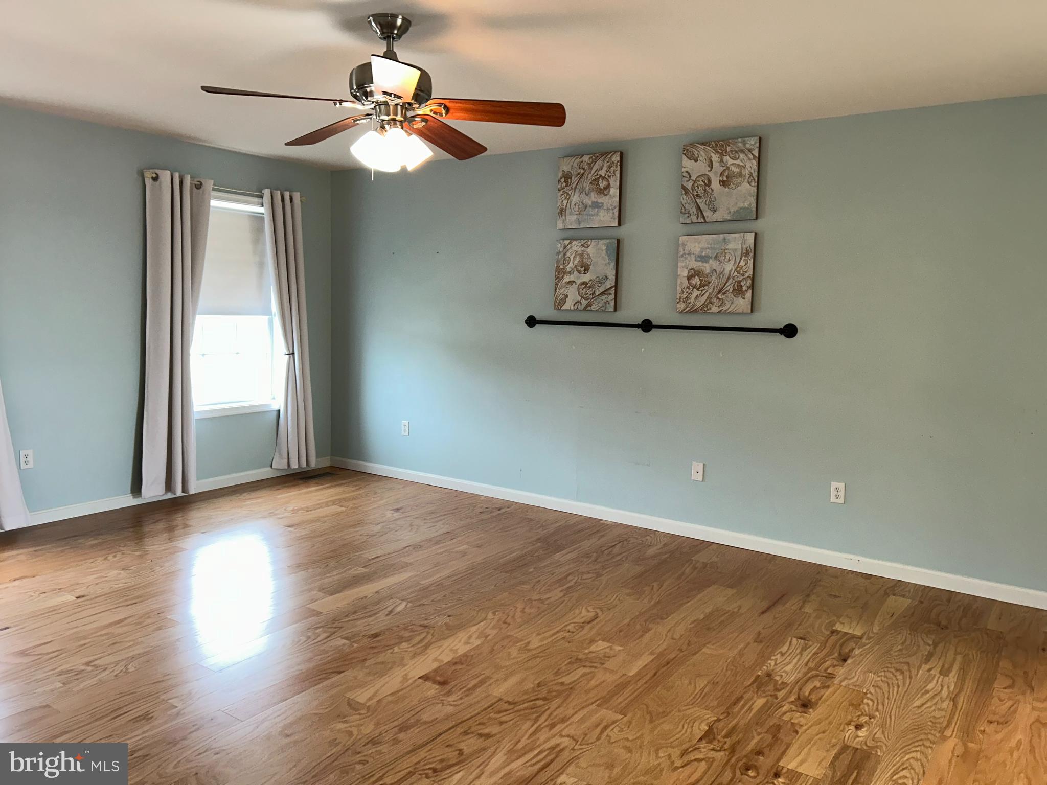 WOODBRIDGE FARMS - Residential