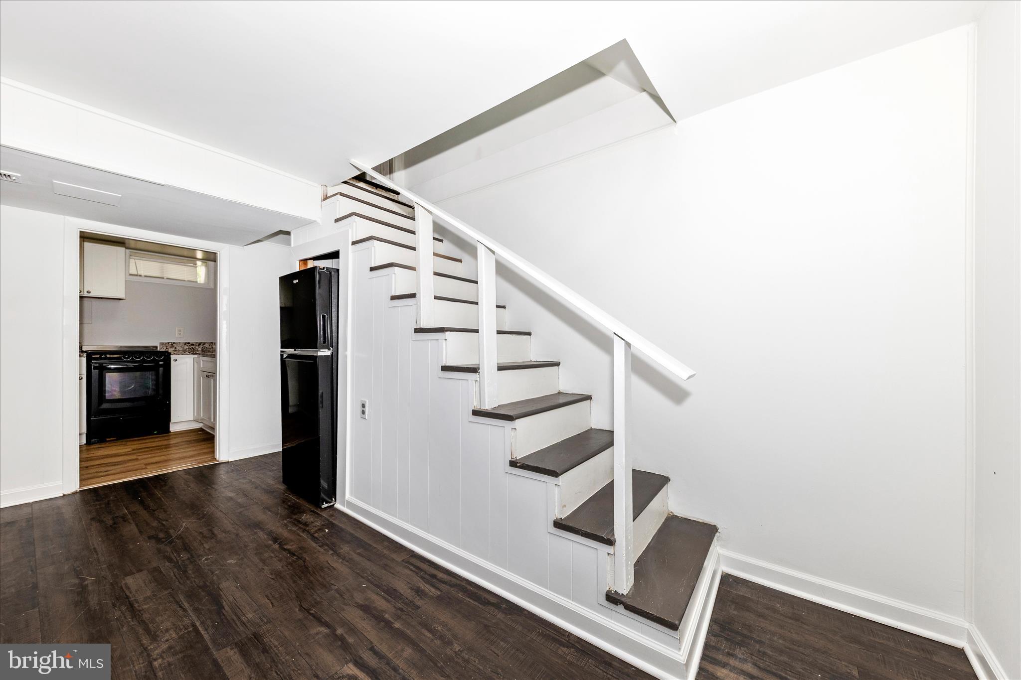 ENGLEWOOD - Residential