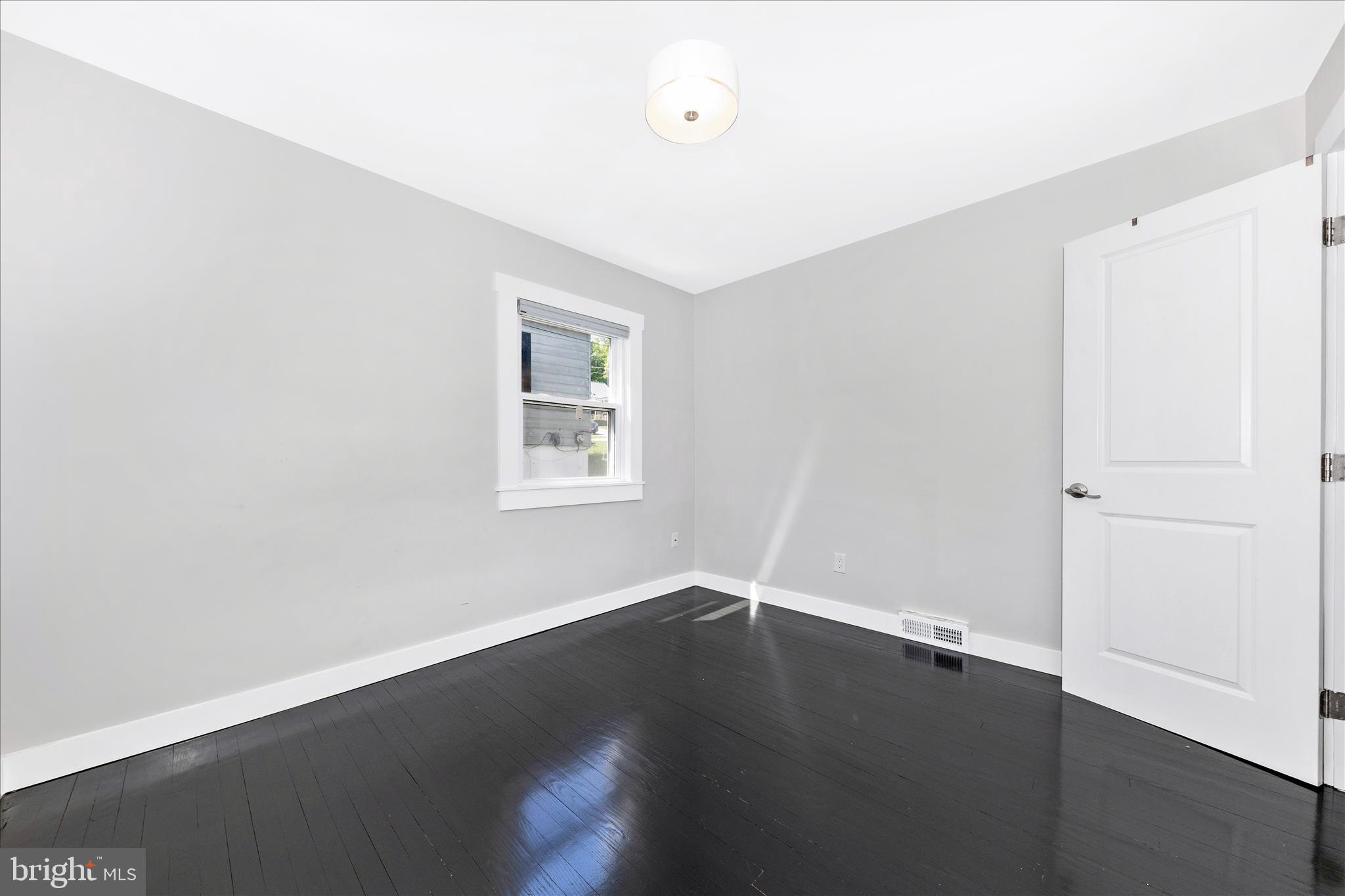 ENGLEWOOD - Residential