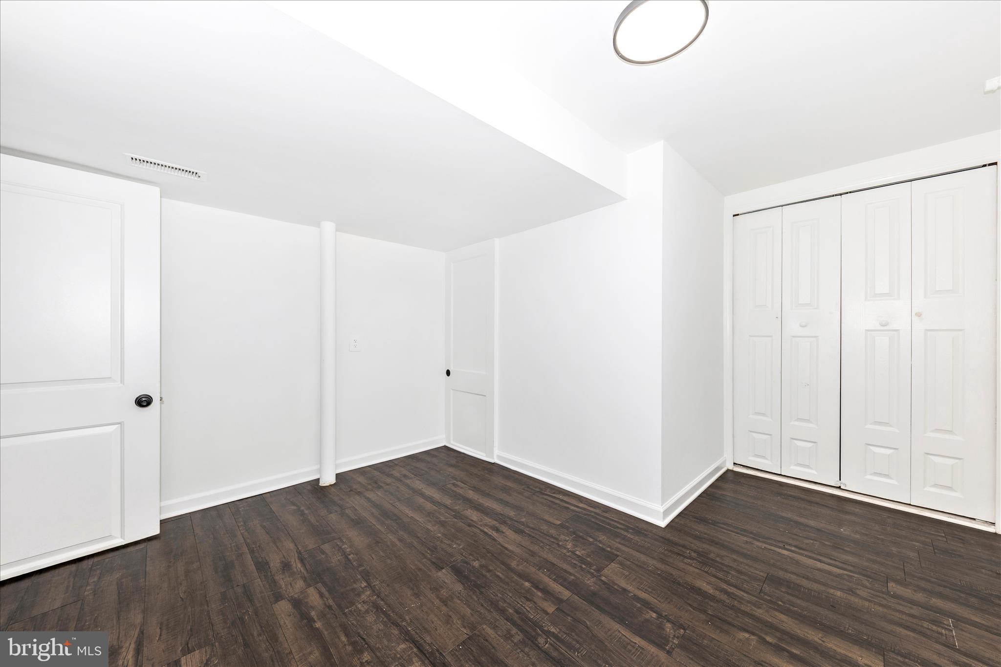 ENGLEWOOD - Residential