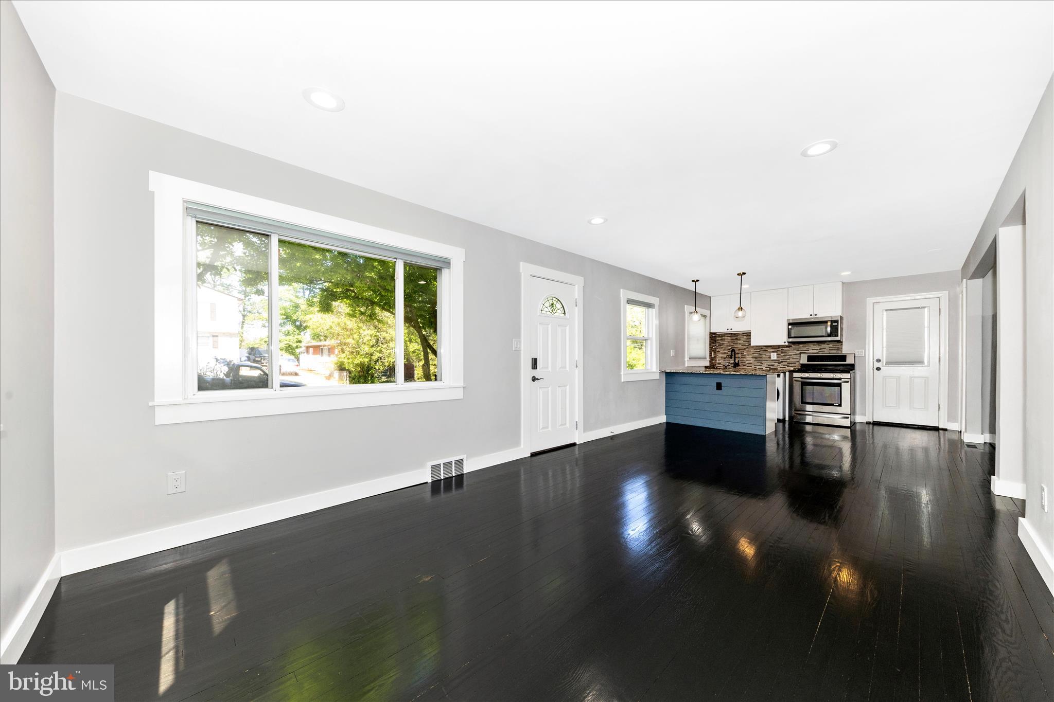 ENGLEWOOD - Residential