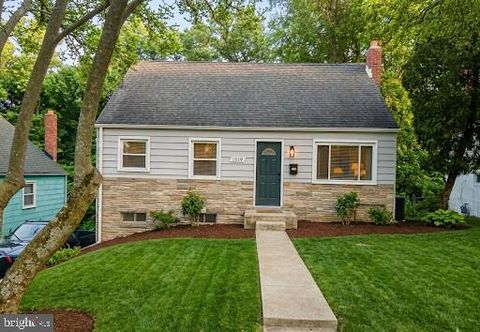 1519 JUTEWOOD AVENUE HYATTSVILLE MD 20785