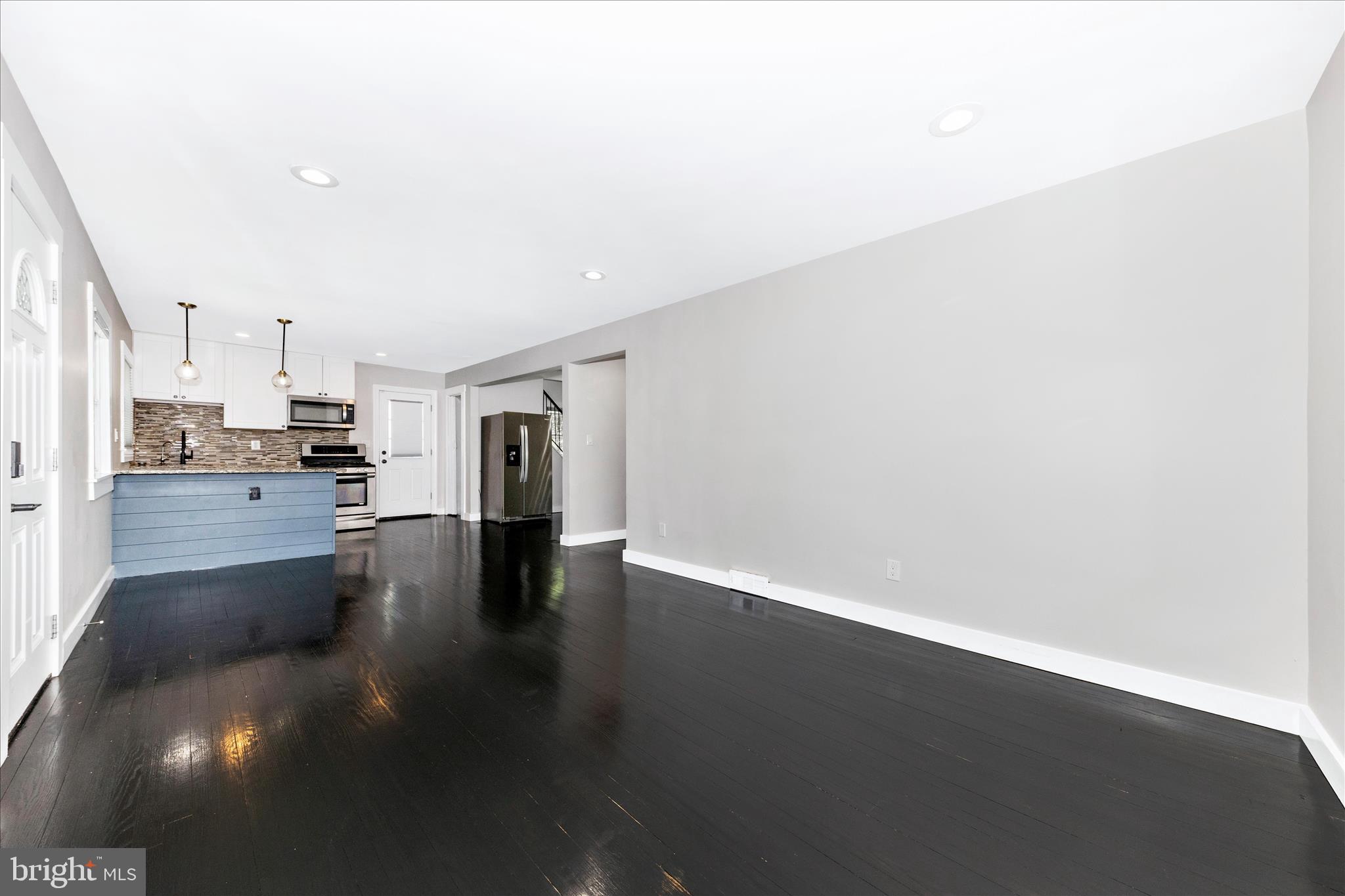 ENGLEWOOD - Residential