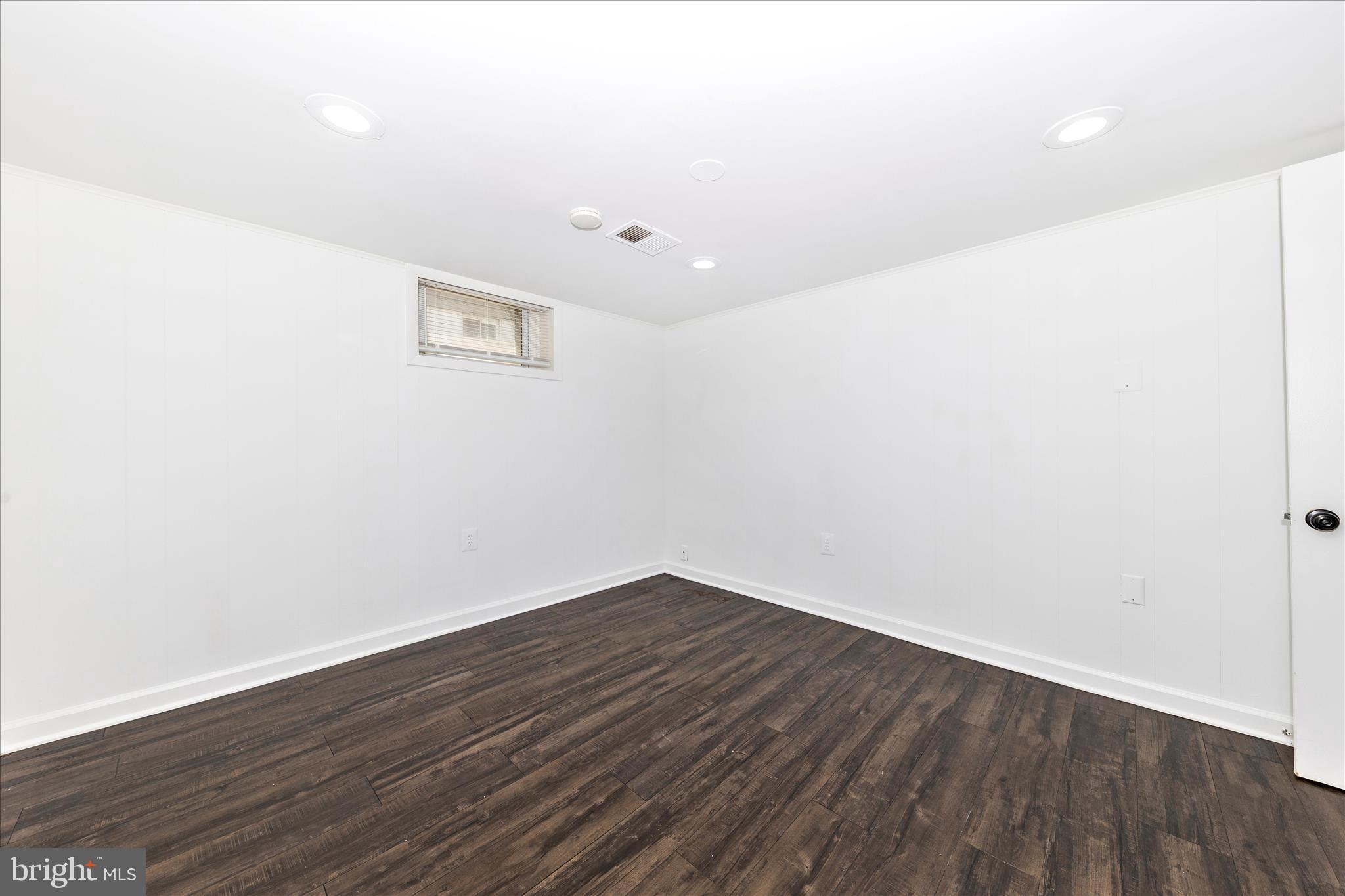 ENGLEWOOD - Residential