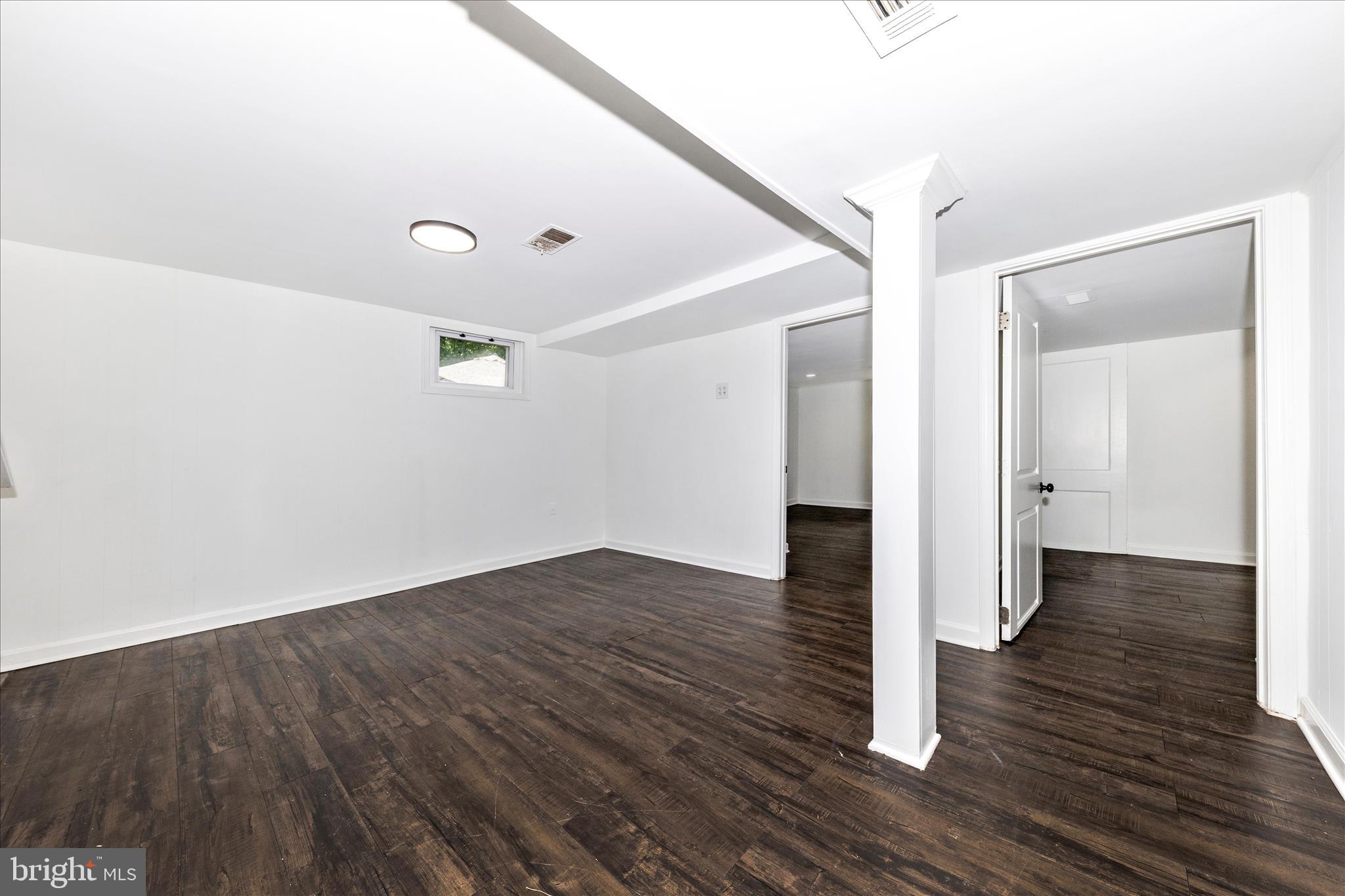 ENGLEWOOD - Residential