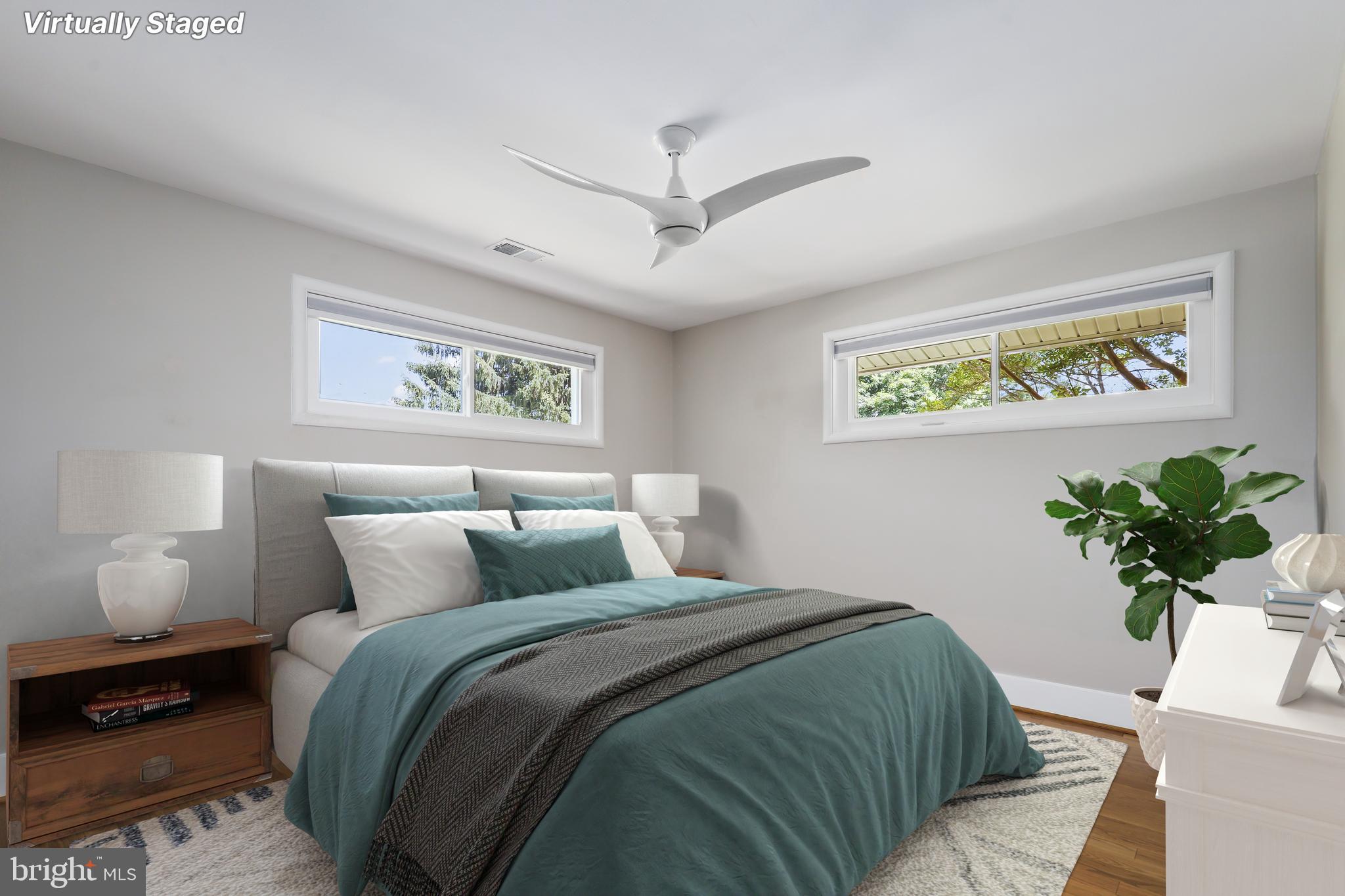 COUNTRY CLUB HILLS - Residential