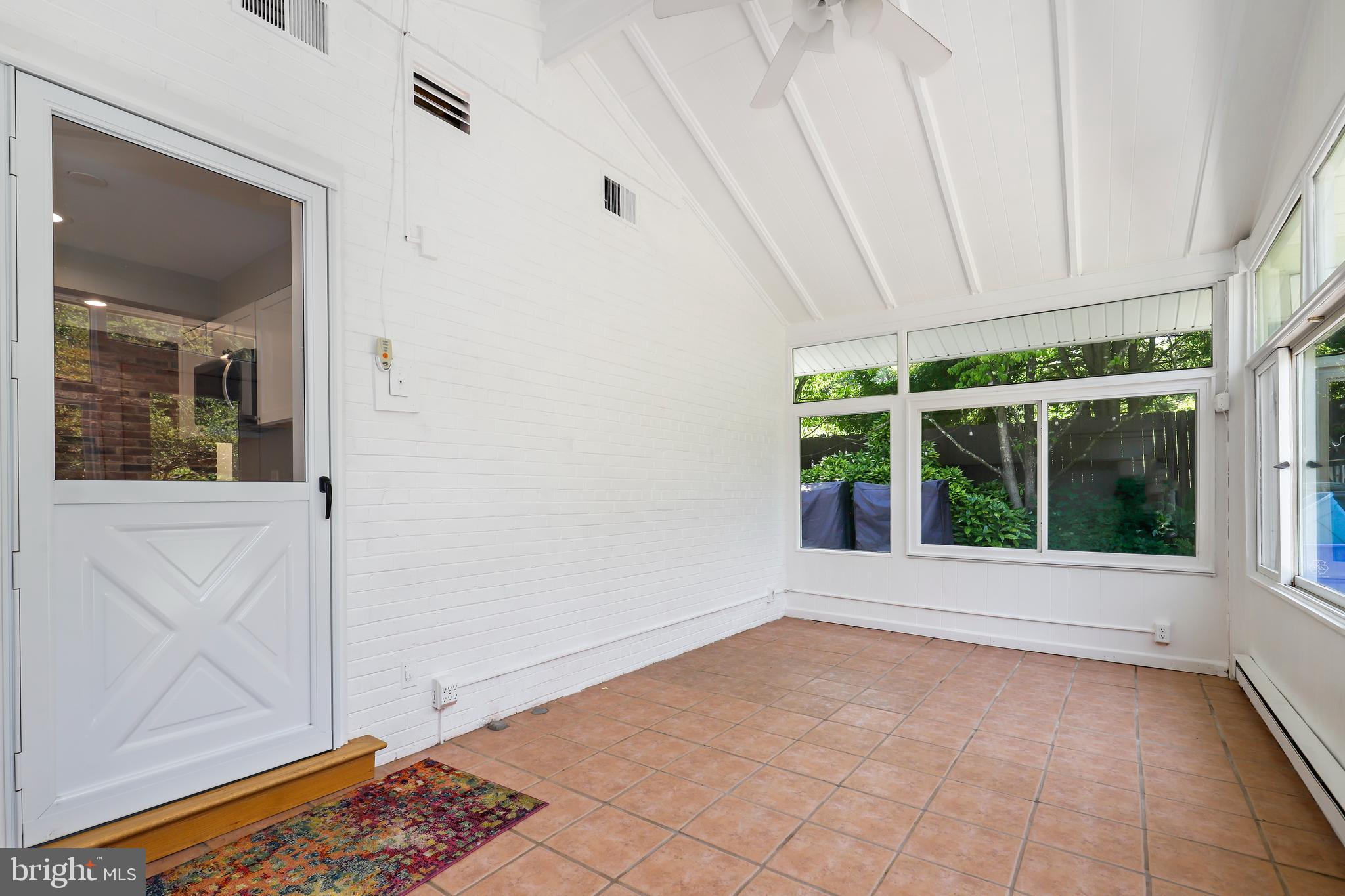 COUNTRY CLUB HILLS - Residential