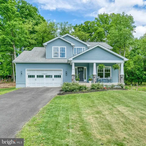 8732 Redman Street, Springfield, VA MLS: VAFX2238928