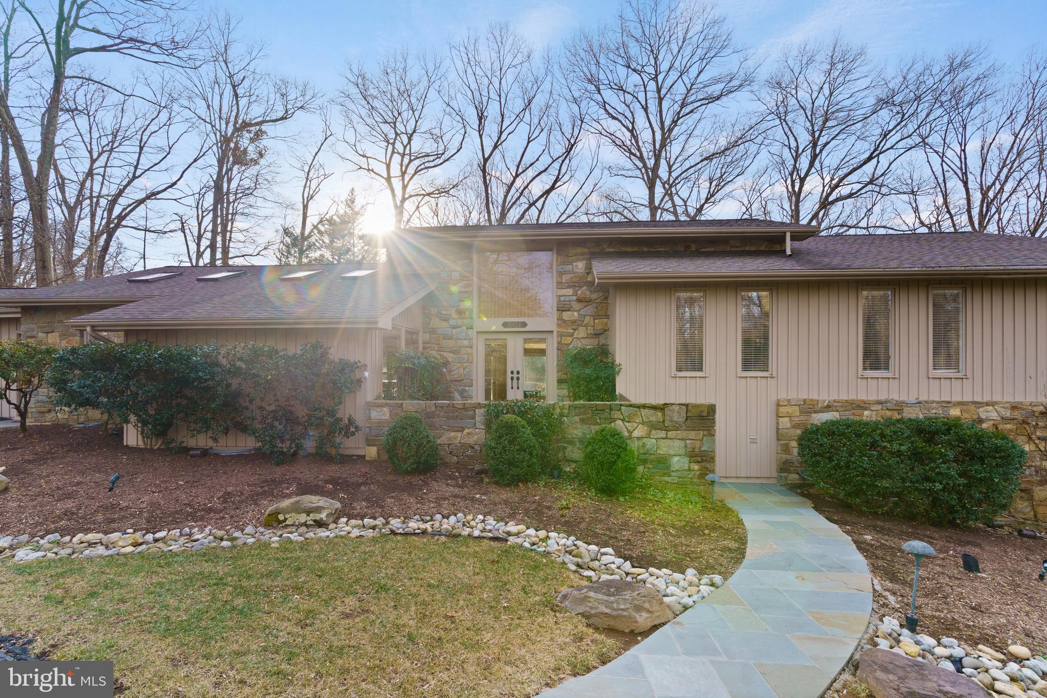 HICKORY CREEK - Residential