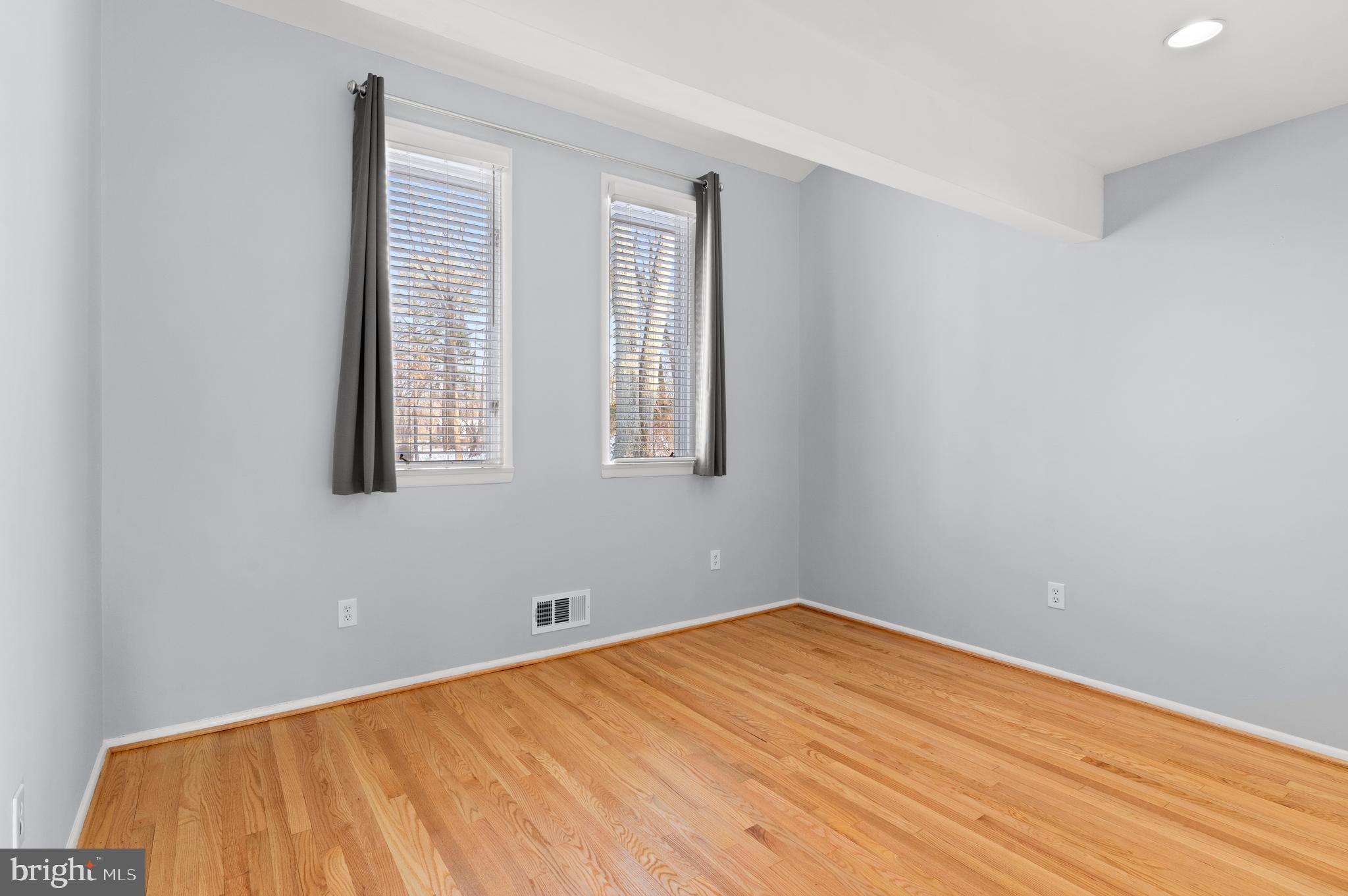 HICKORY CREEK - Residential