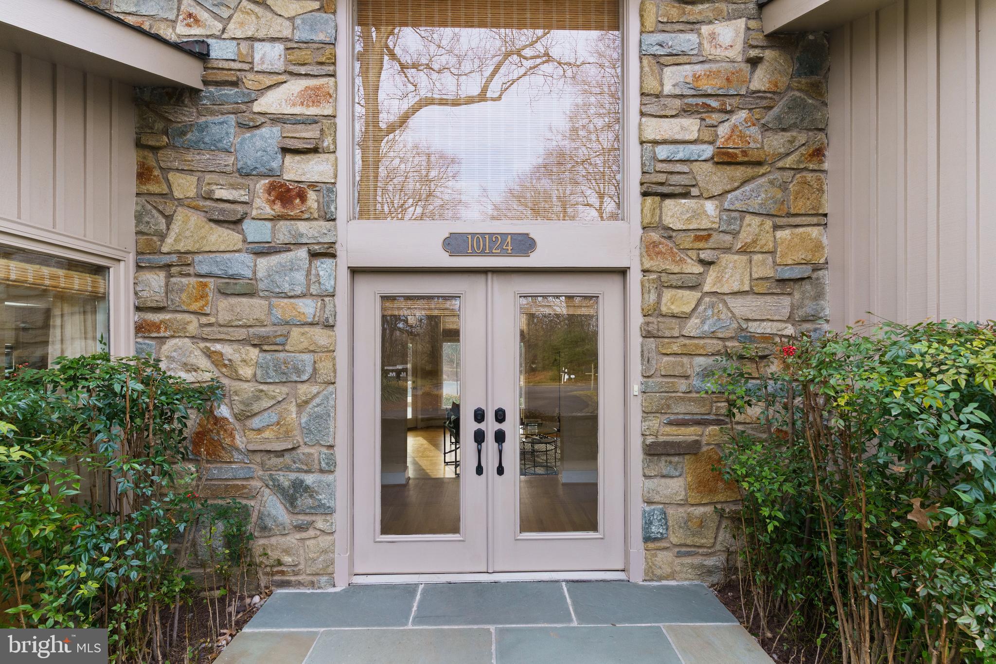 HICKORY CREEK - Residential