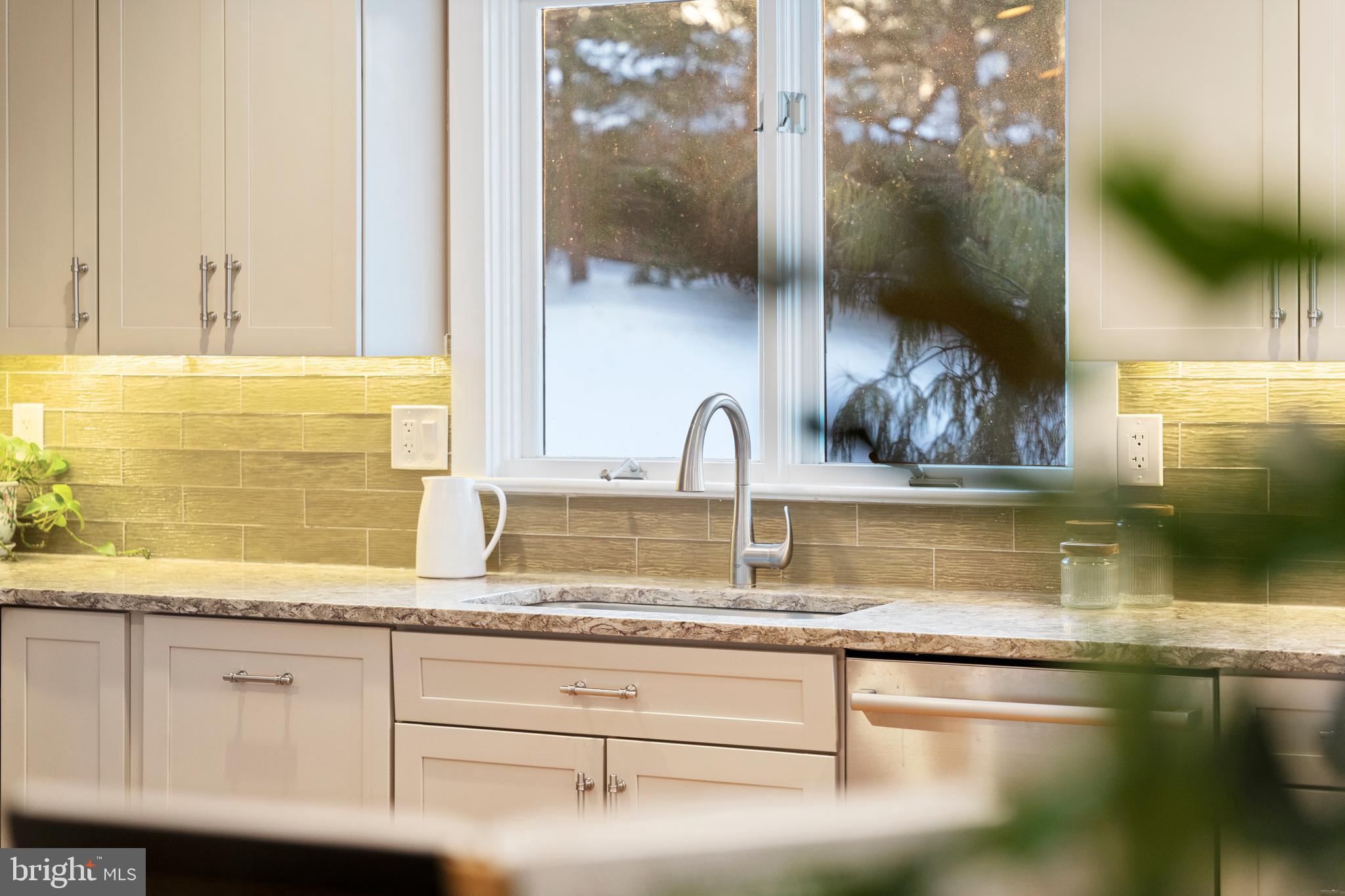 HICKORY CREEK - Residential