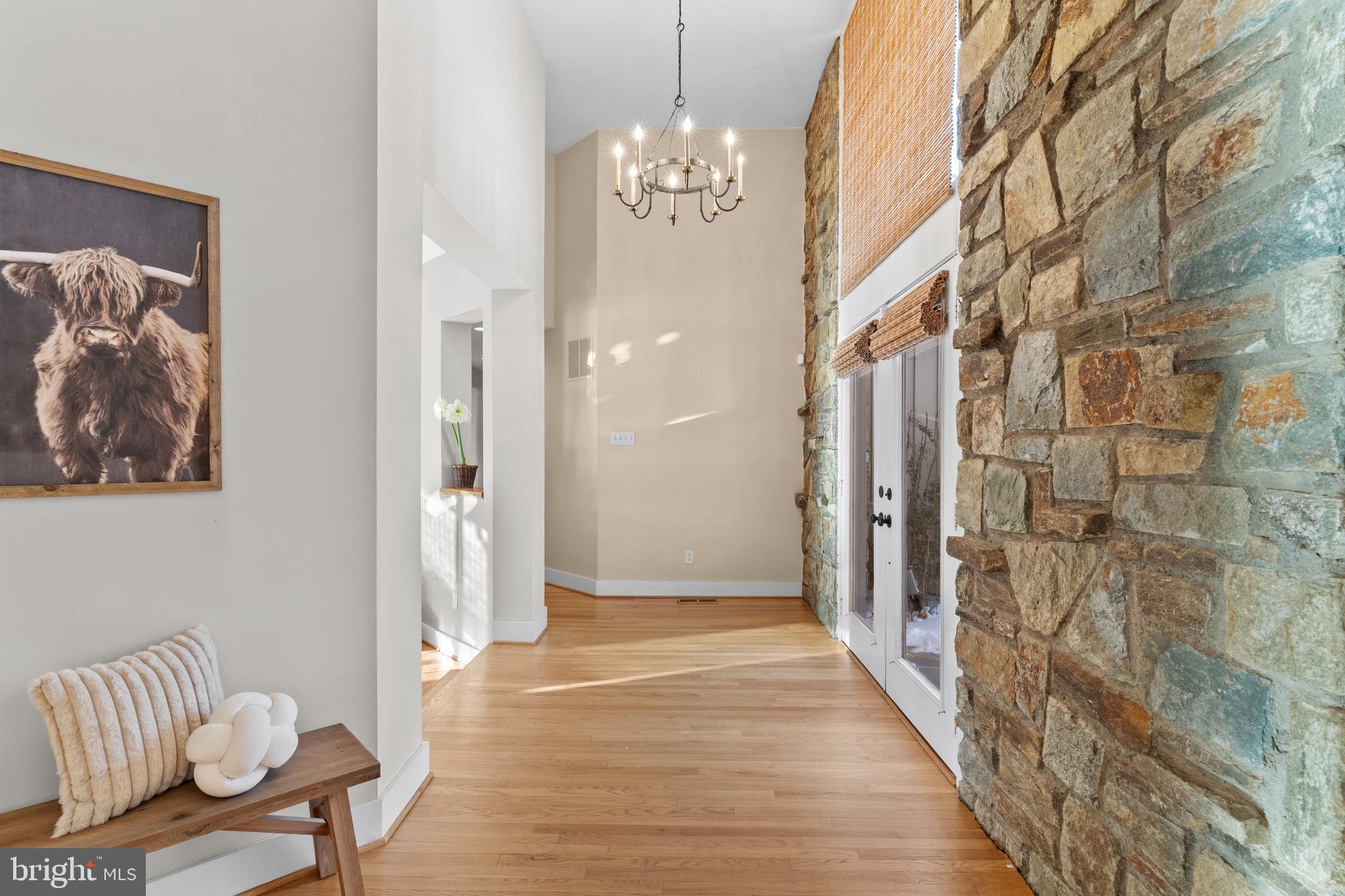 HICKORY CREEK - Residential