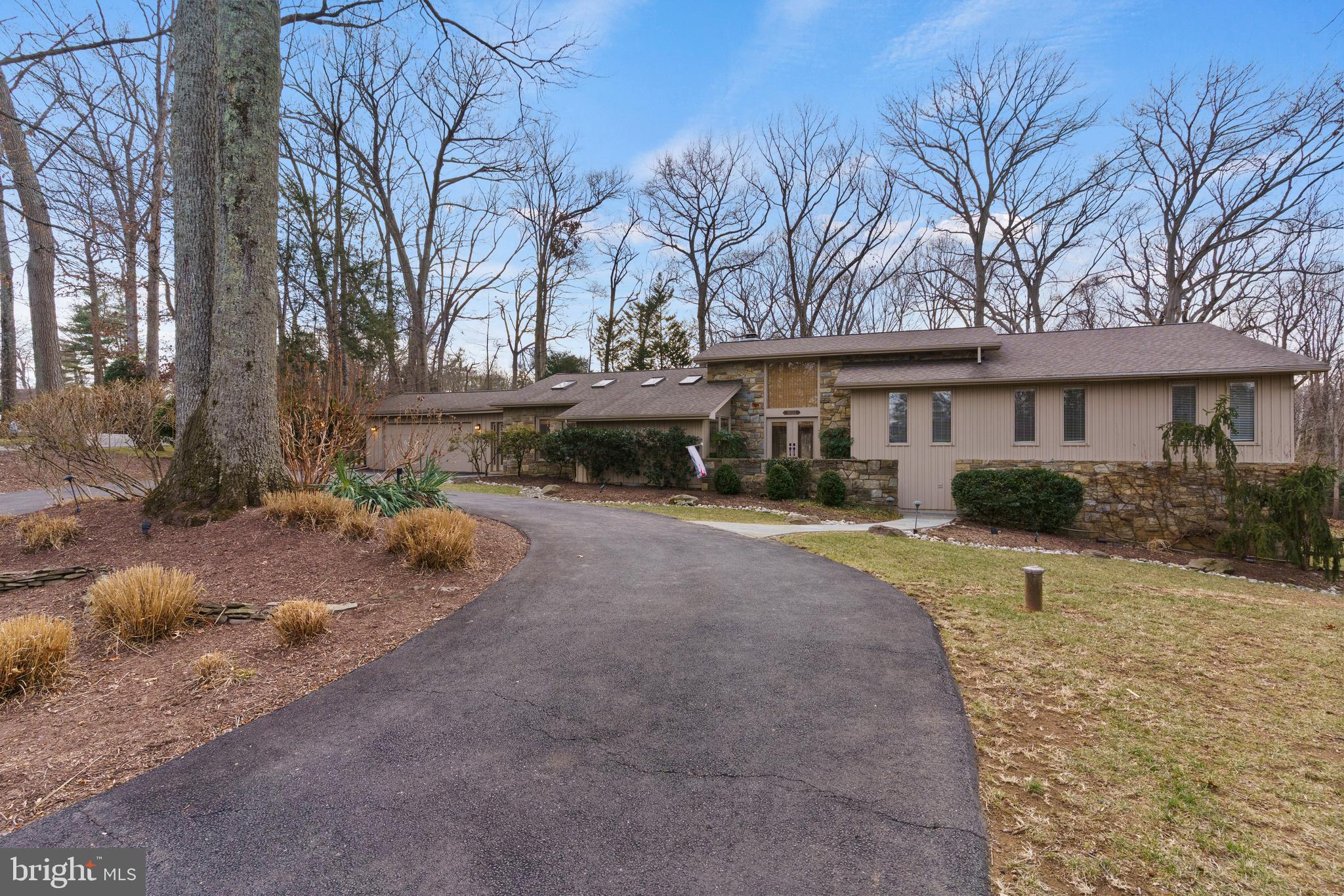 HICKORY CREEK - Residential