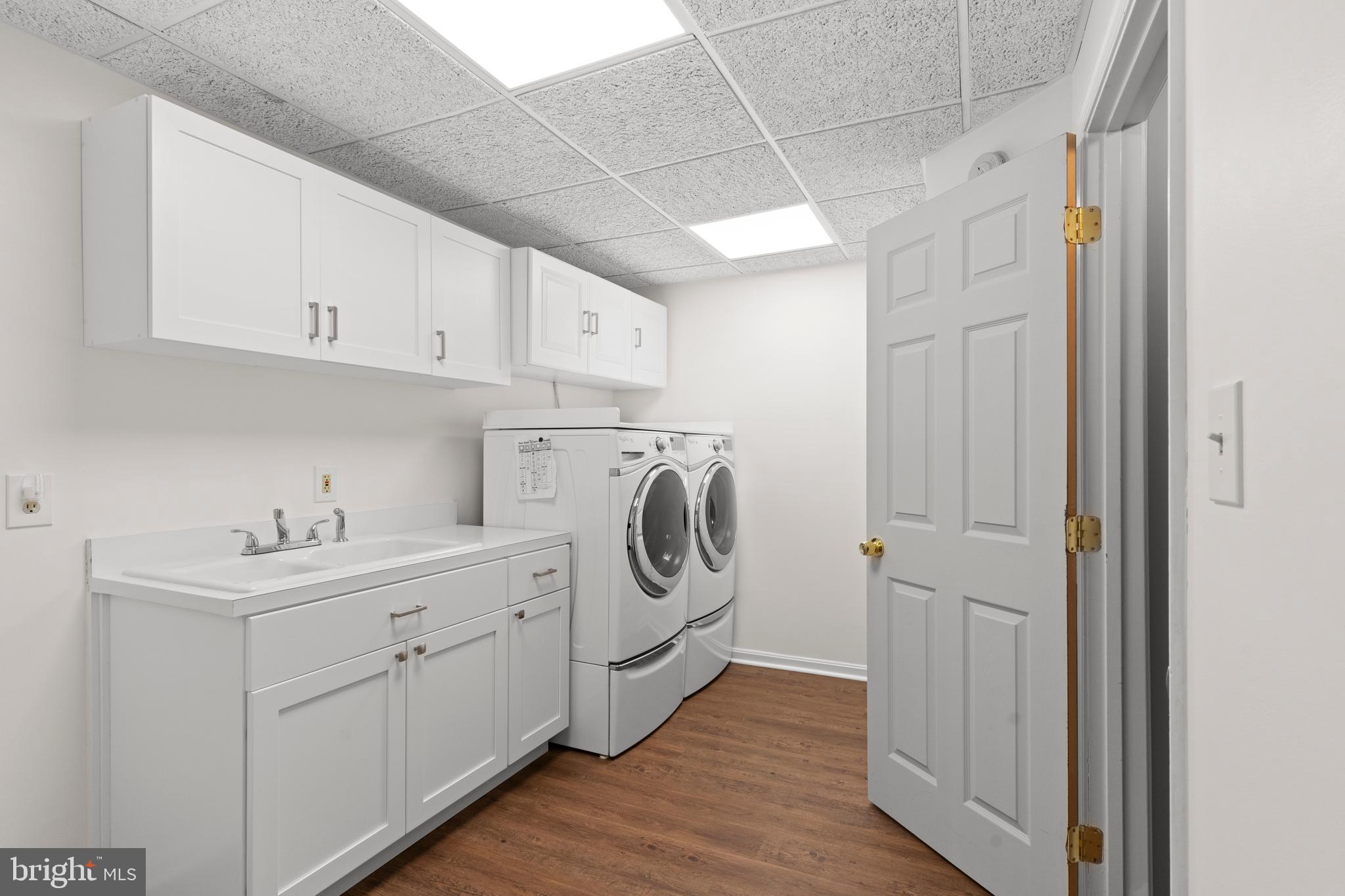 HICKORY CREEK - Residential