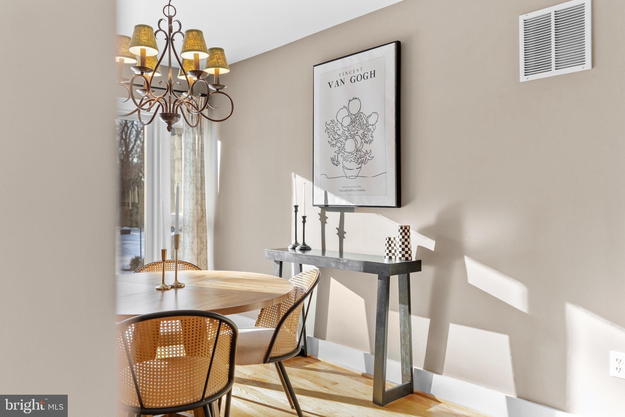 HICKORY CREEK - Residential