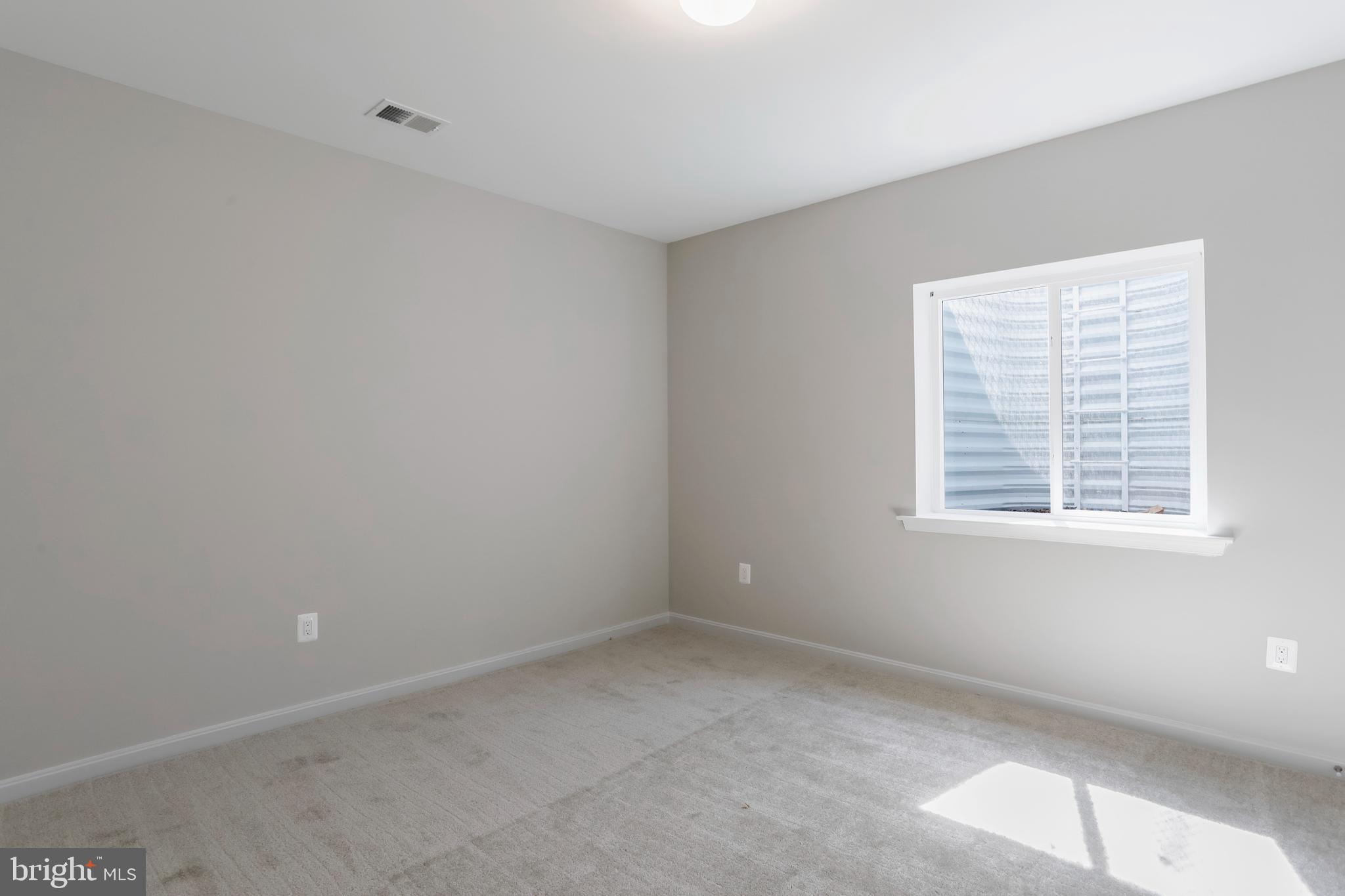 ABRAMS POINTE - Residential