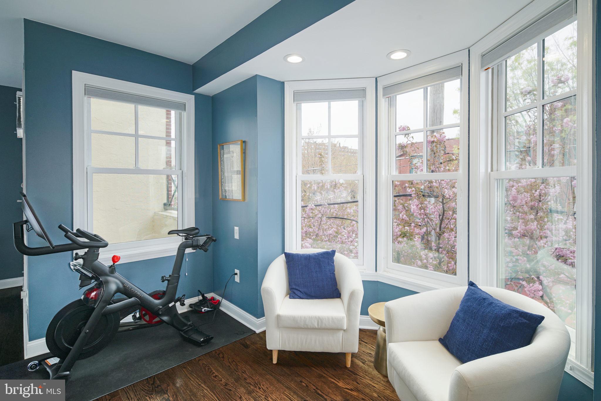 SPRING GARDEN - Residential