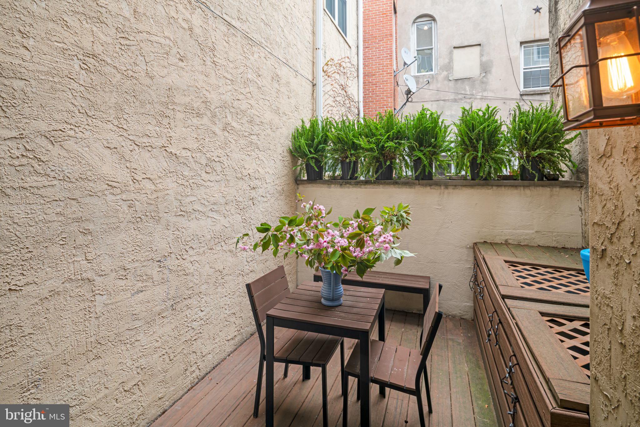 SPRING GARDEN - Residential