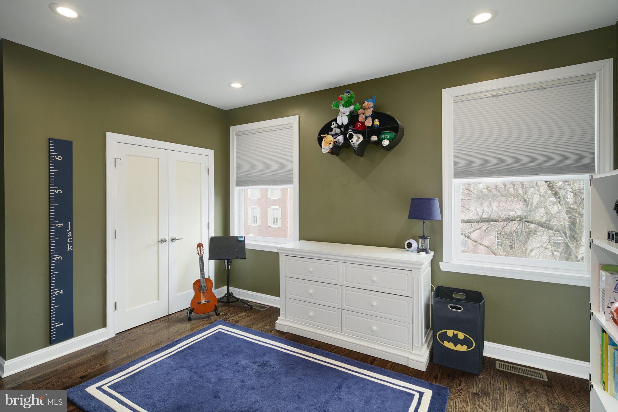 SPRING GARDEN - Residential