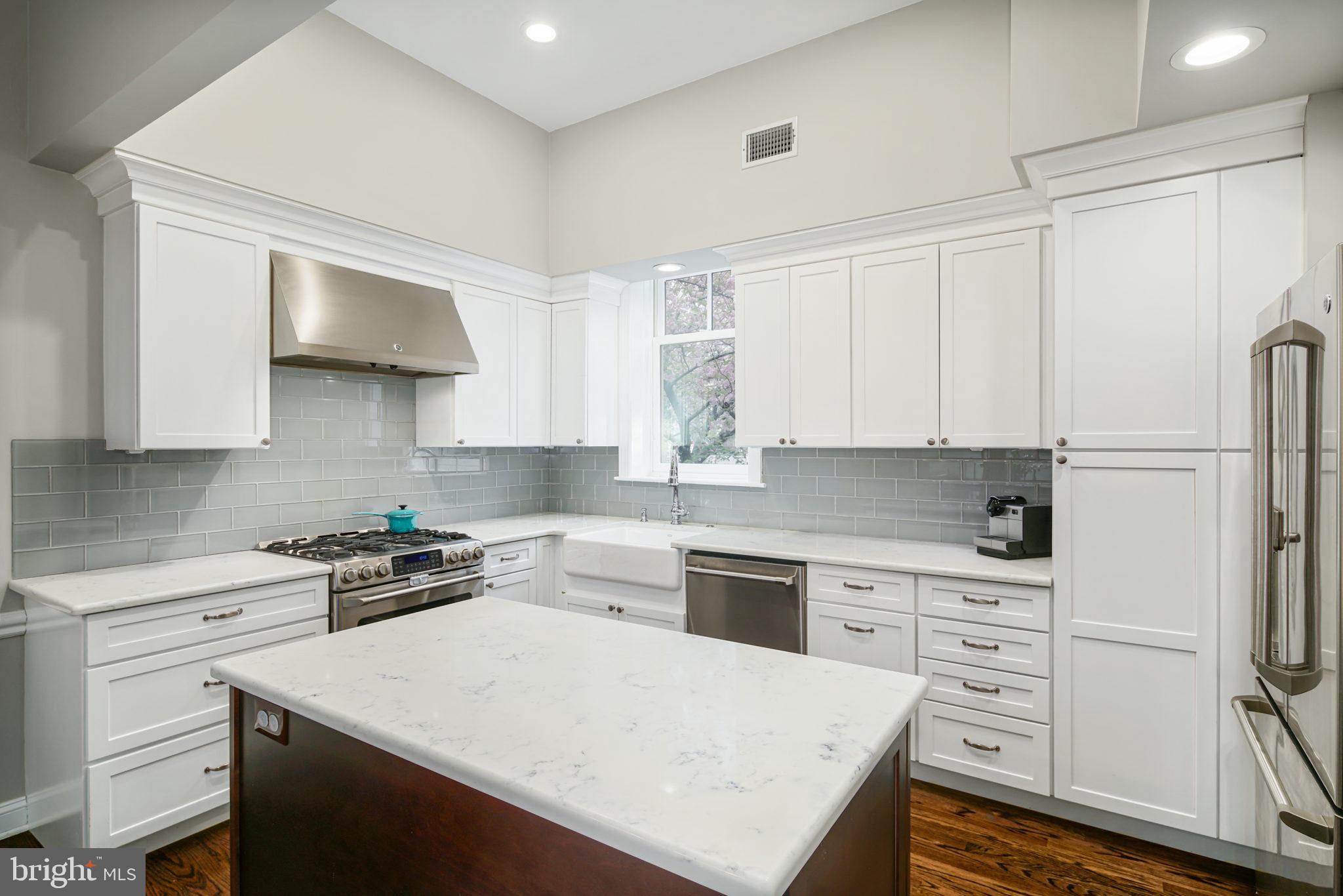 SPRING GARDEN - Residential