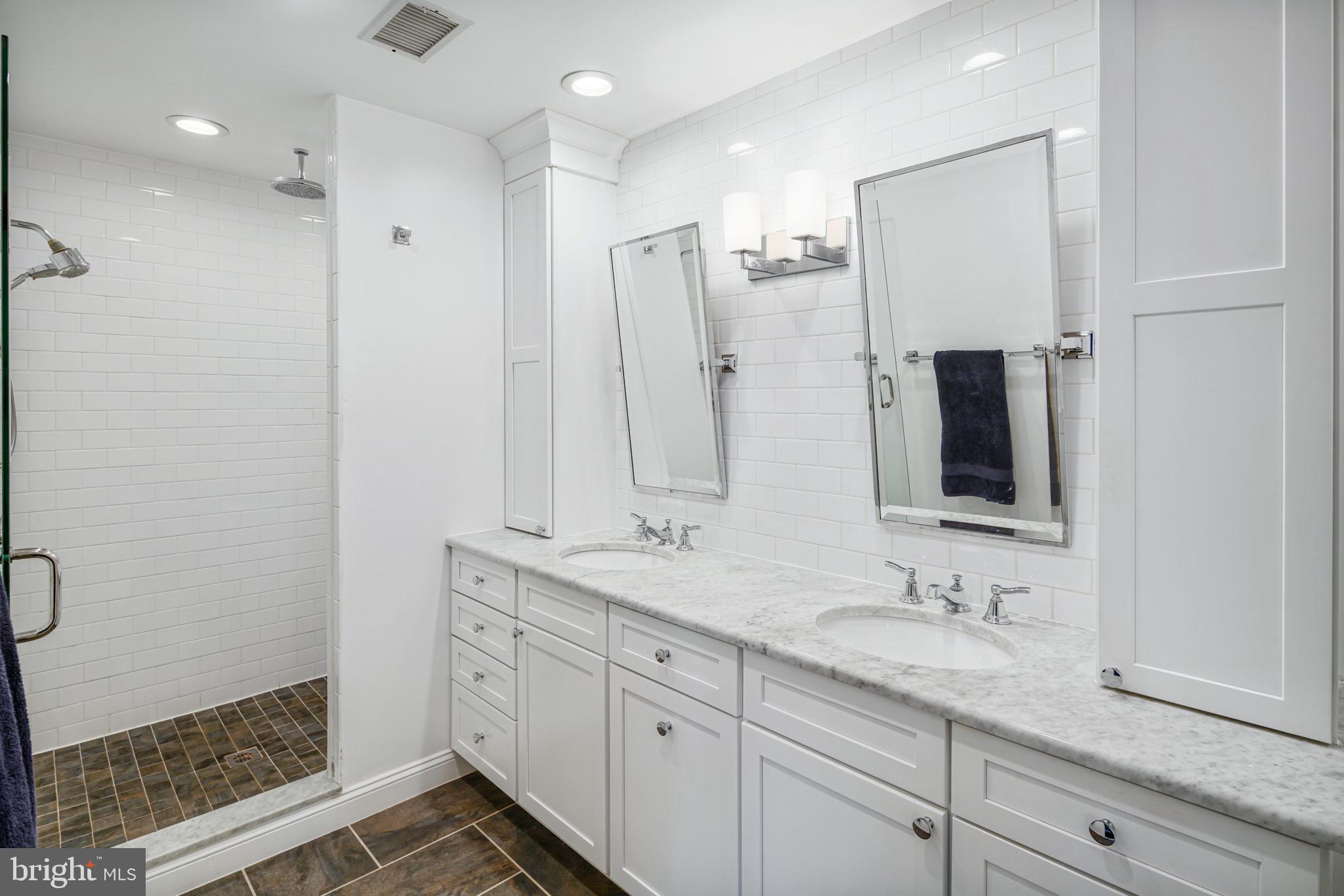 SPRING GARDEN - Residential