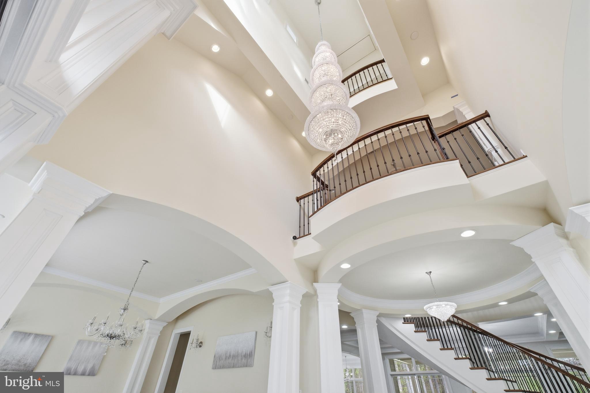 WOODSIDE ESTATES - Residential