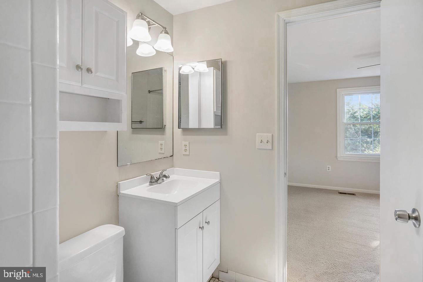 NEWGATE - Residential Lease