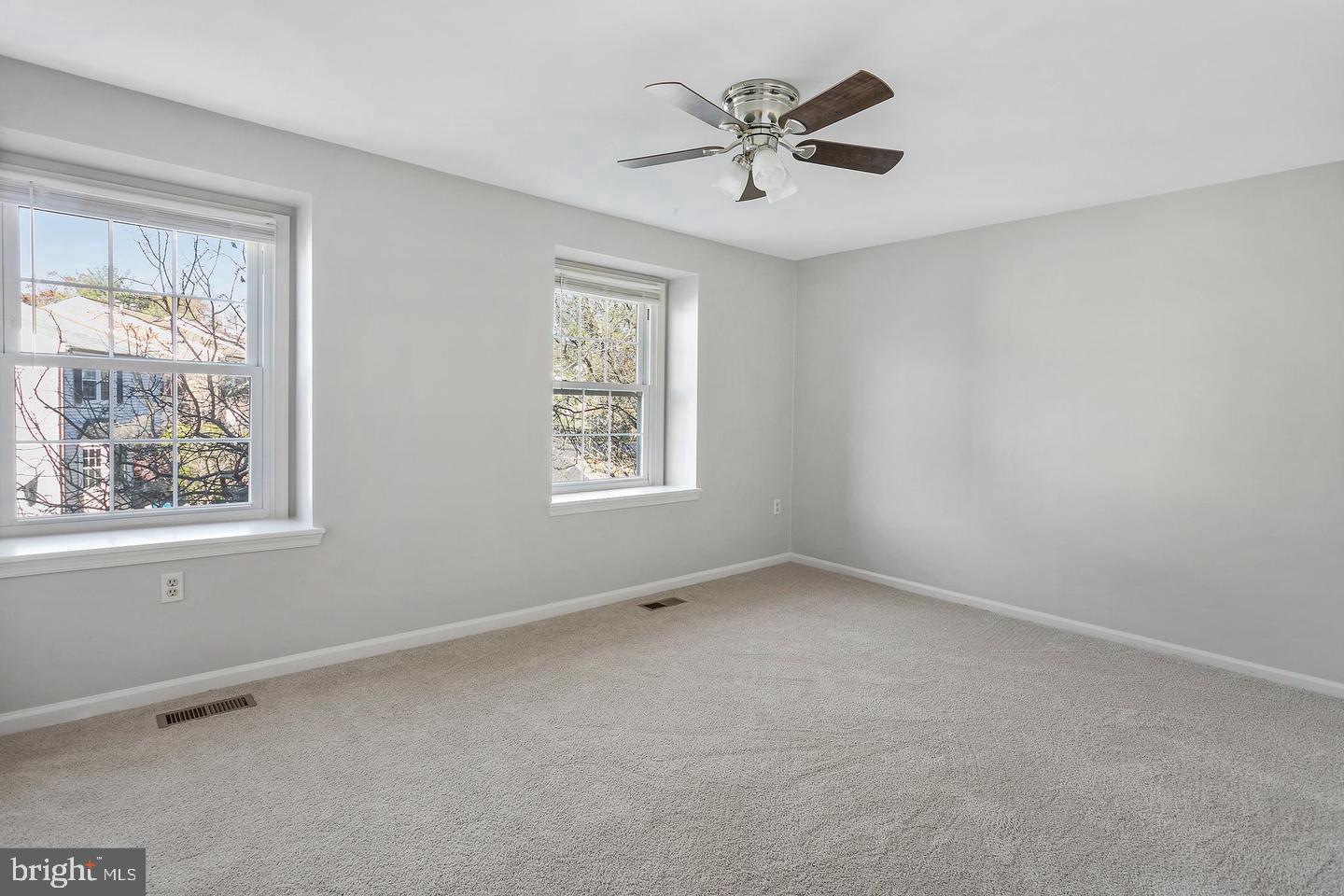 NEWGATE - Residential Lease