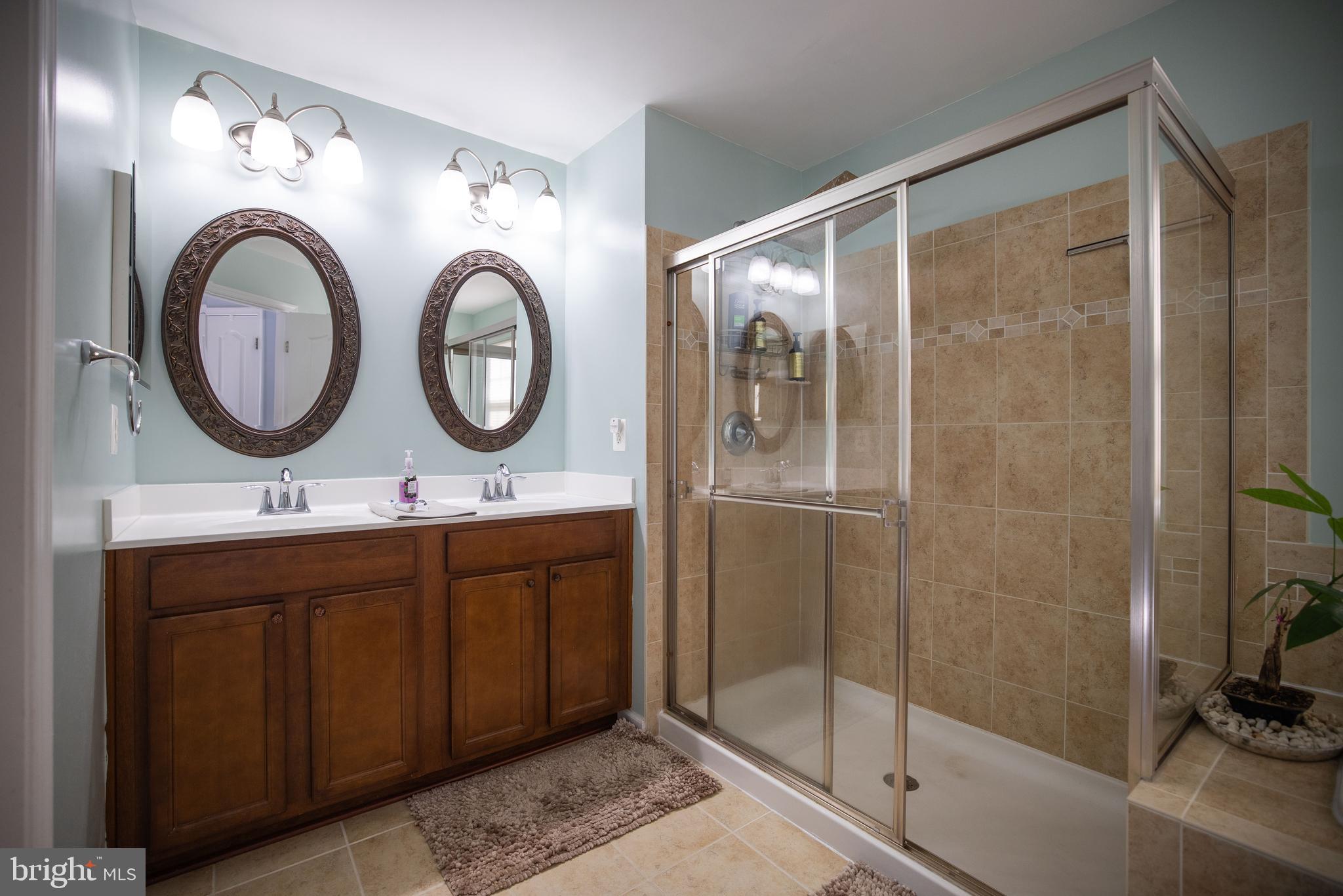 TANYARD SPRINGS TOWNHOMES - Residential