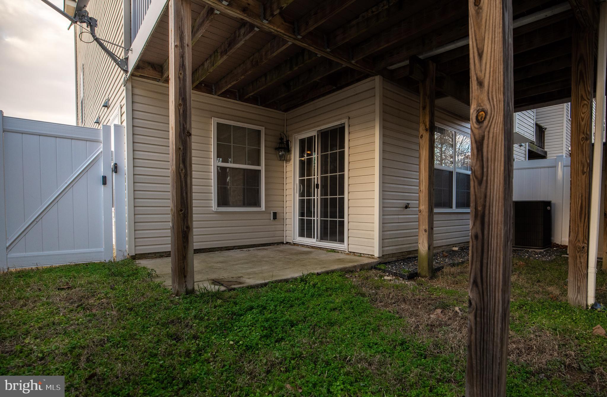 TANYARD SPRINGS TOWNHOMES - Residential