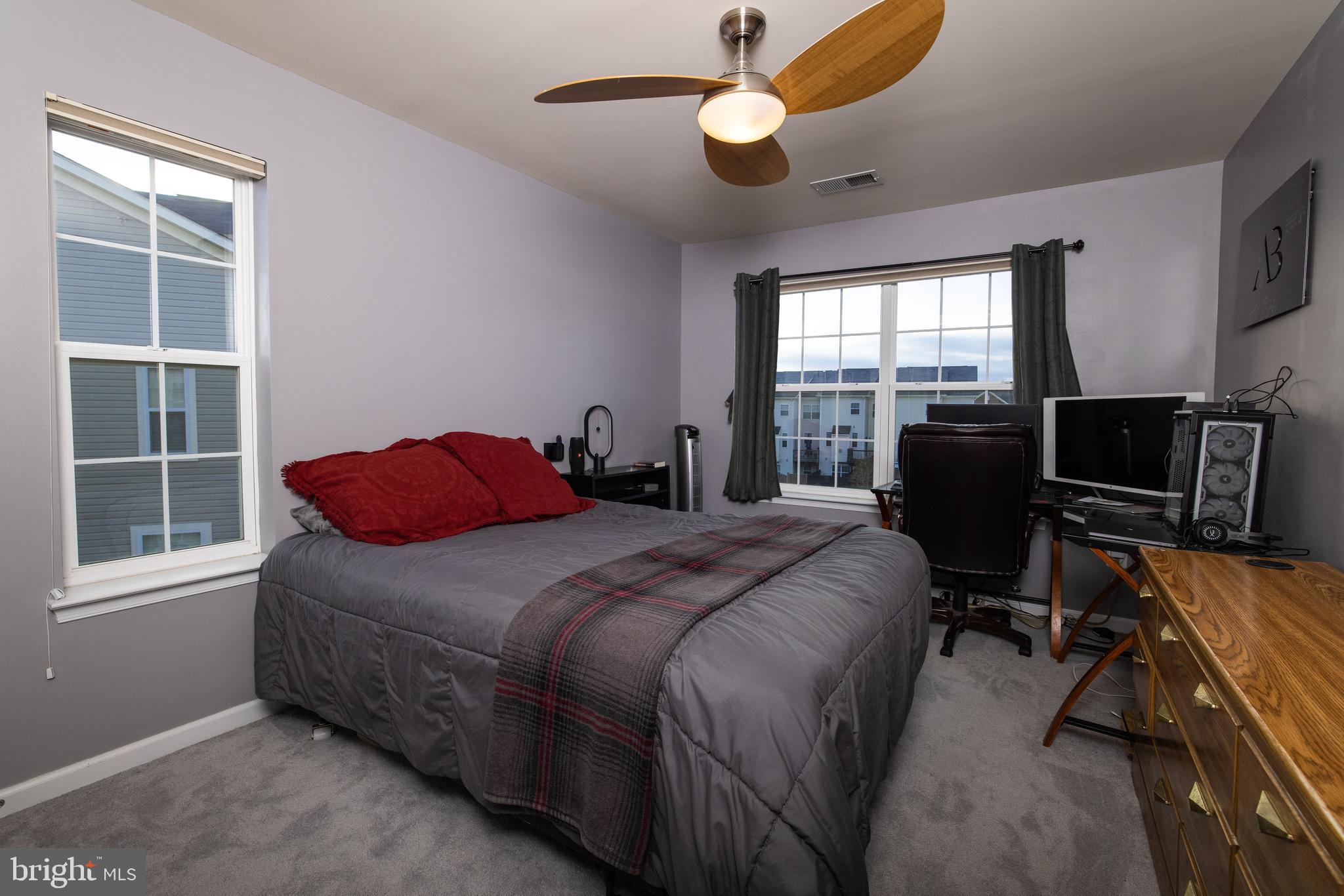 TANYARD SPRINGS TOWNHOMES - Residential