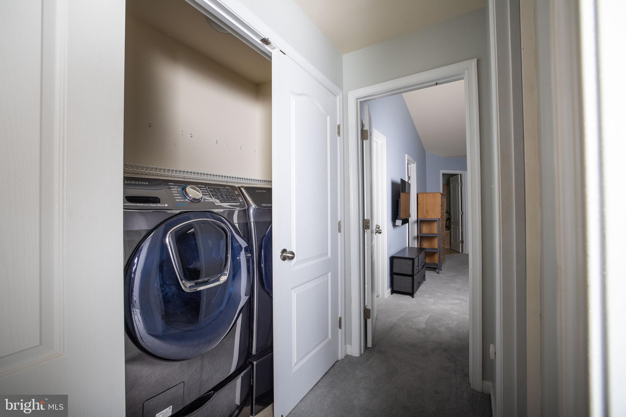 TANYARD SPRINGS TOWNHOMES - Residential