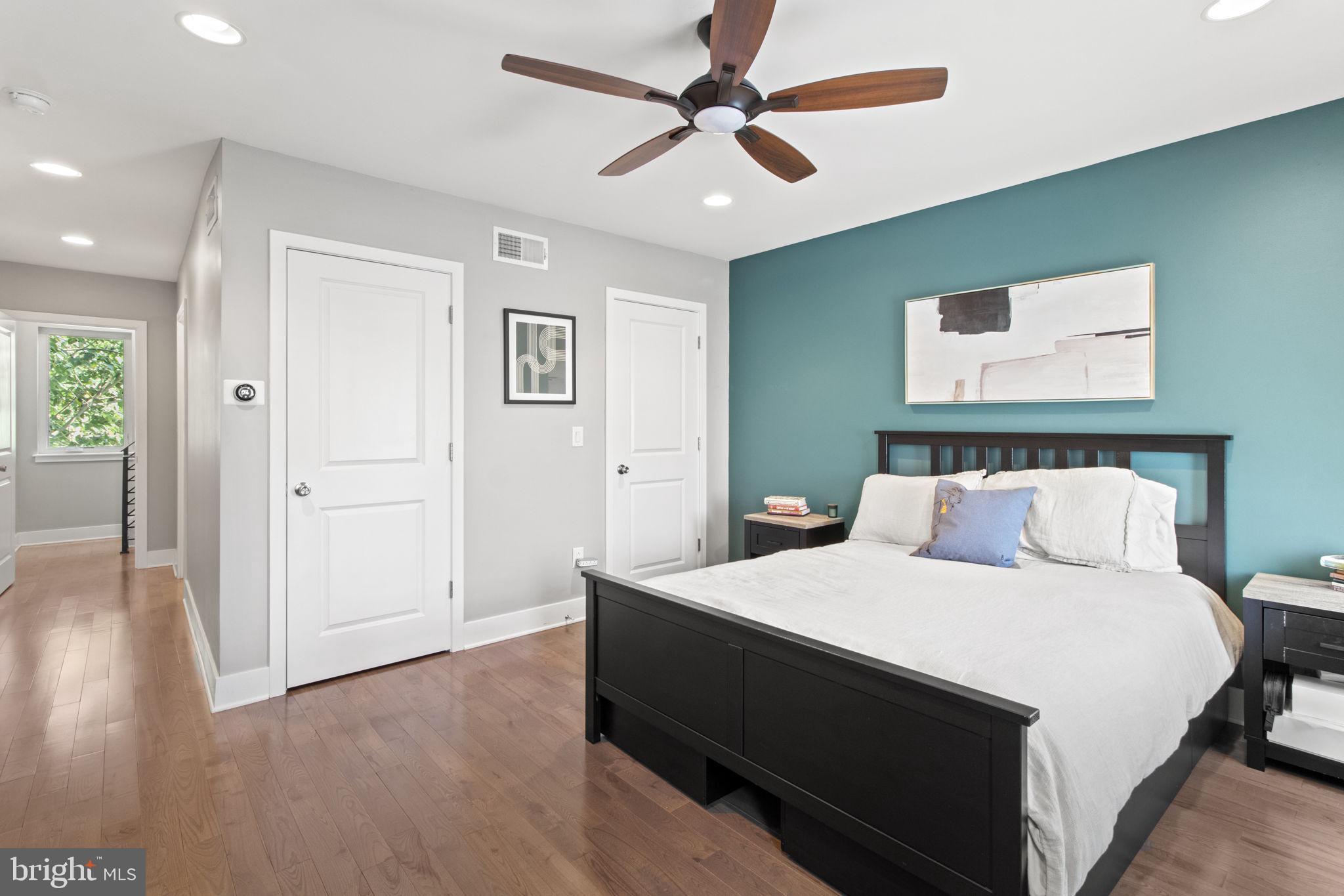 POINT BREEZE - Residential