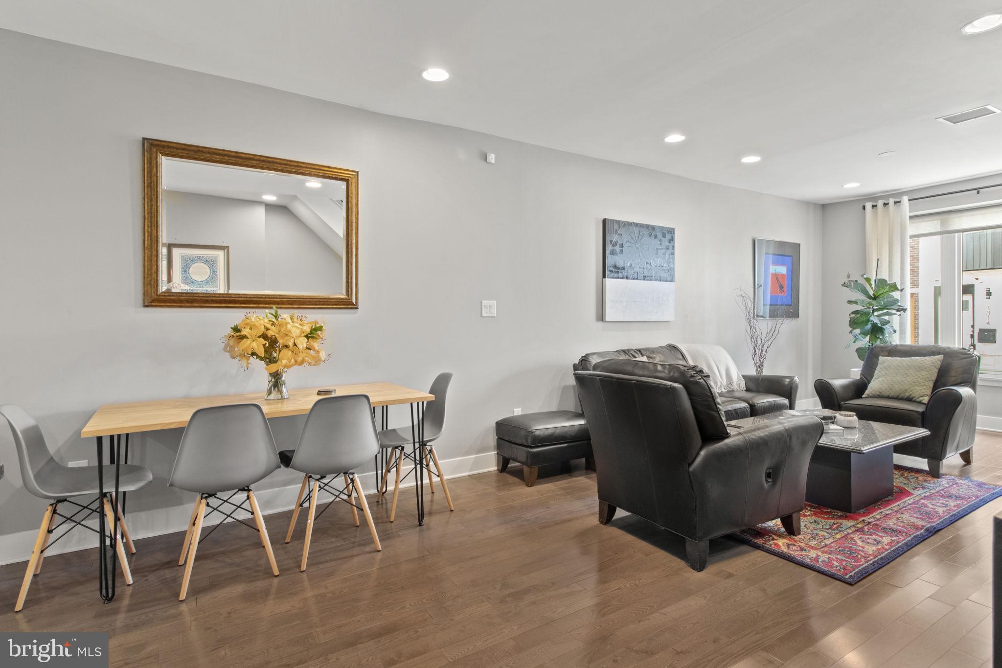 POINT BREEZE - Residential