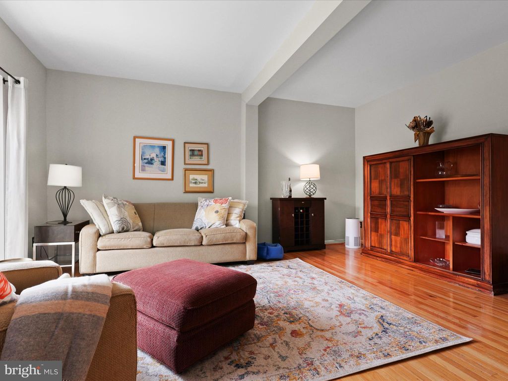 Photo of 7755 Effingham Square, ALEXANDRIA, VA 22315 (MLS # VAFX2276508)