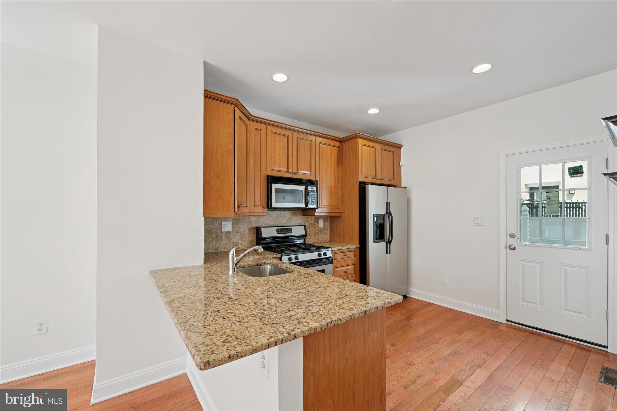 GRADUATE HOSPITAL - Residential