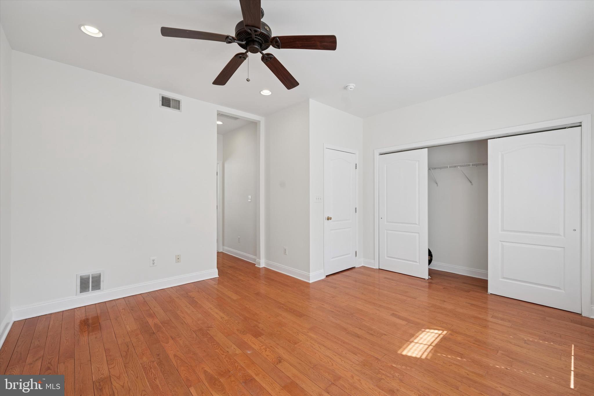 GRADUATE HOSPITAL - Residential