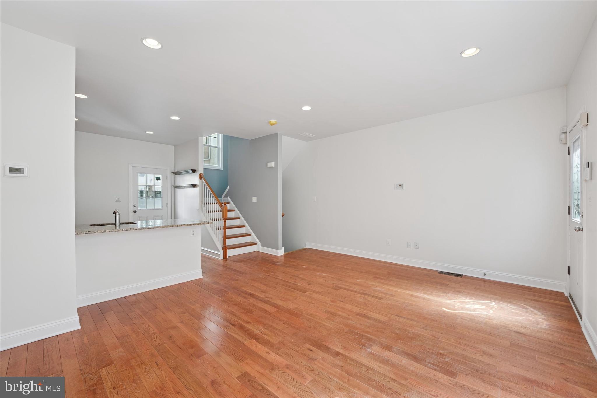 GRADUATE HOSPITAL - Residential