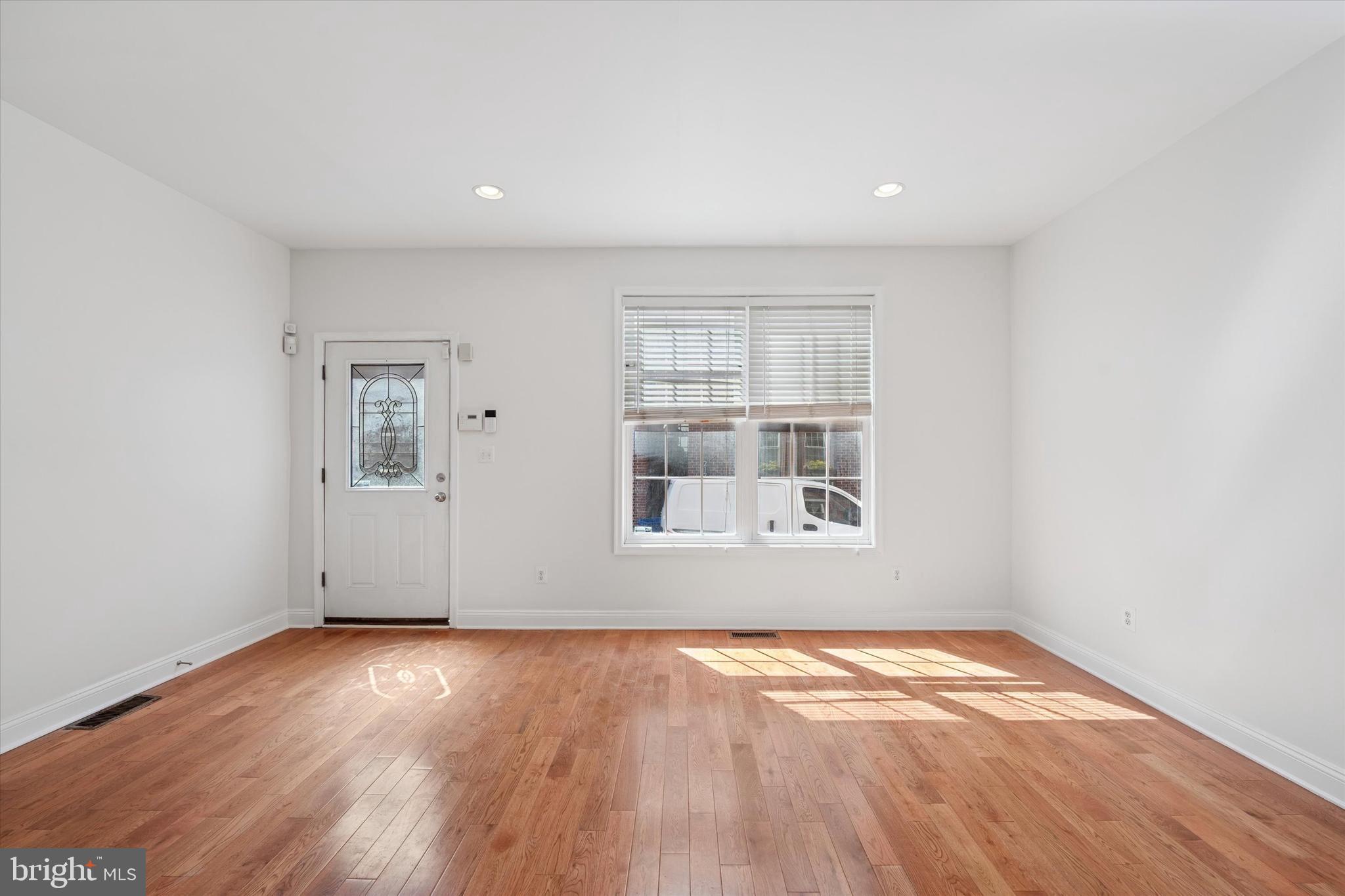 GRADUATE HOSPITAL - Residential