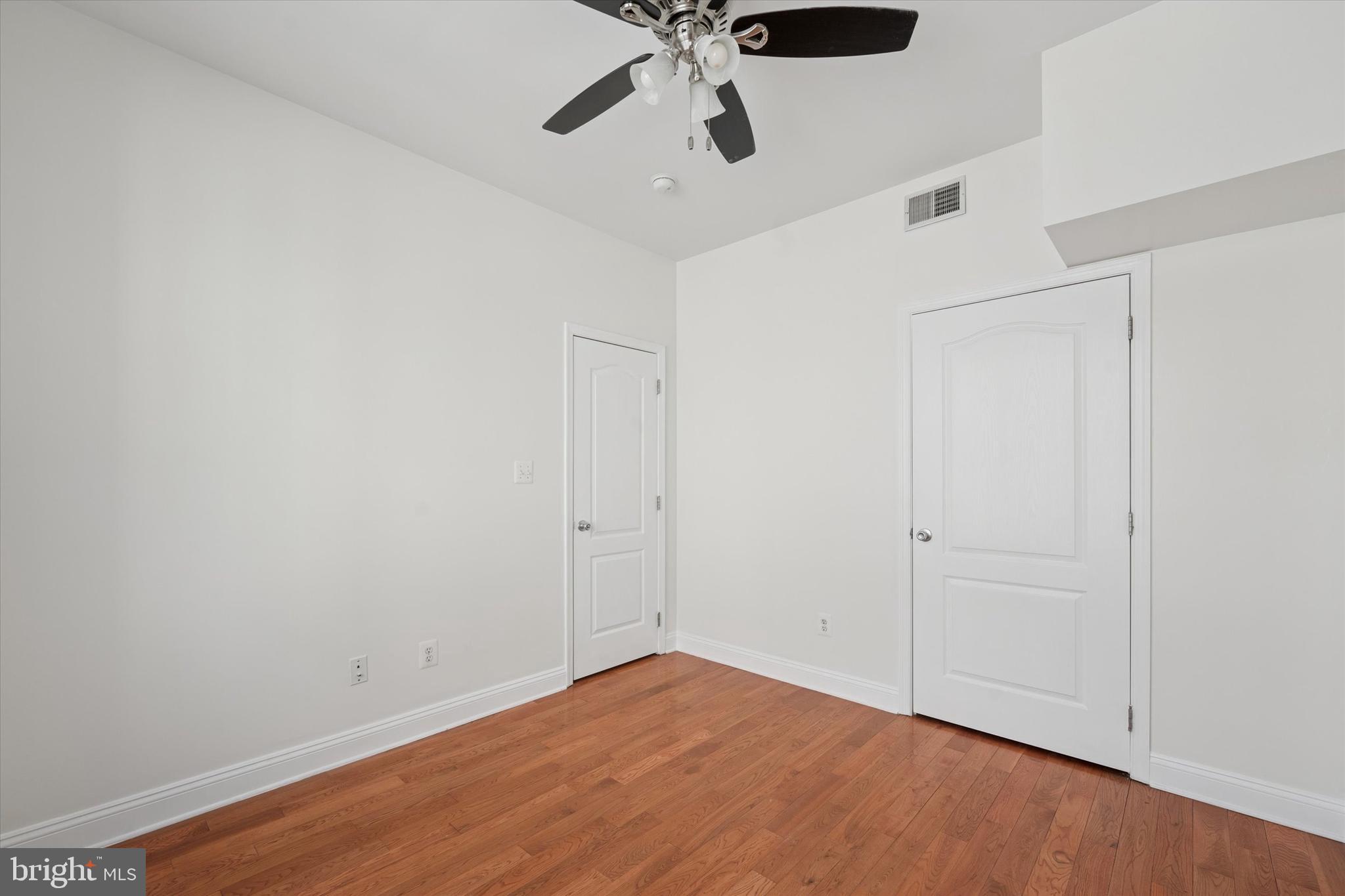 GRADUATE HOSPITAL - Residential