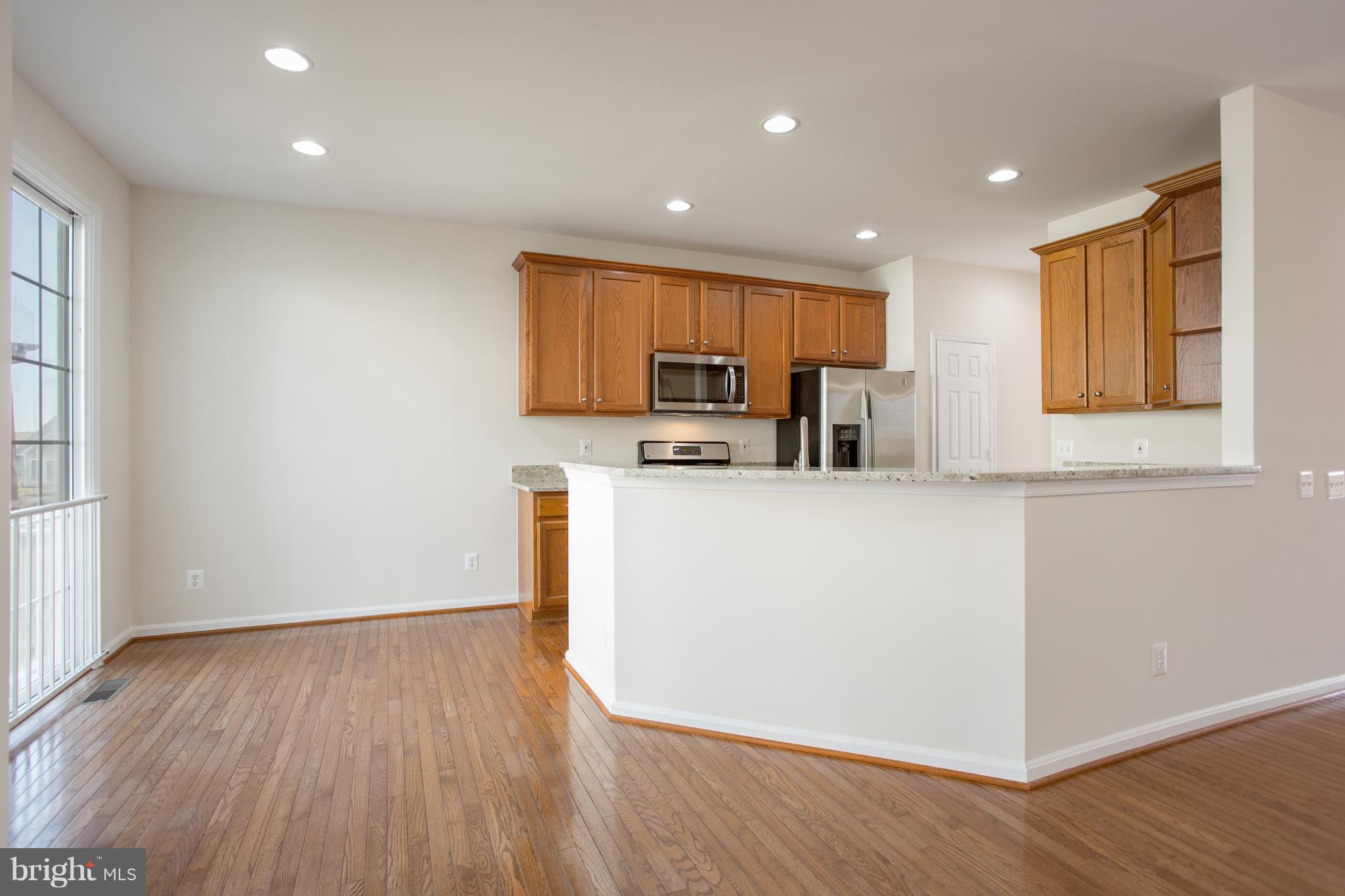 LAUREL HILL LANDBAY - Residential