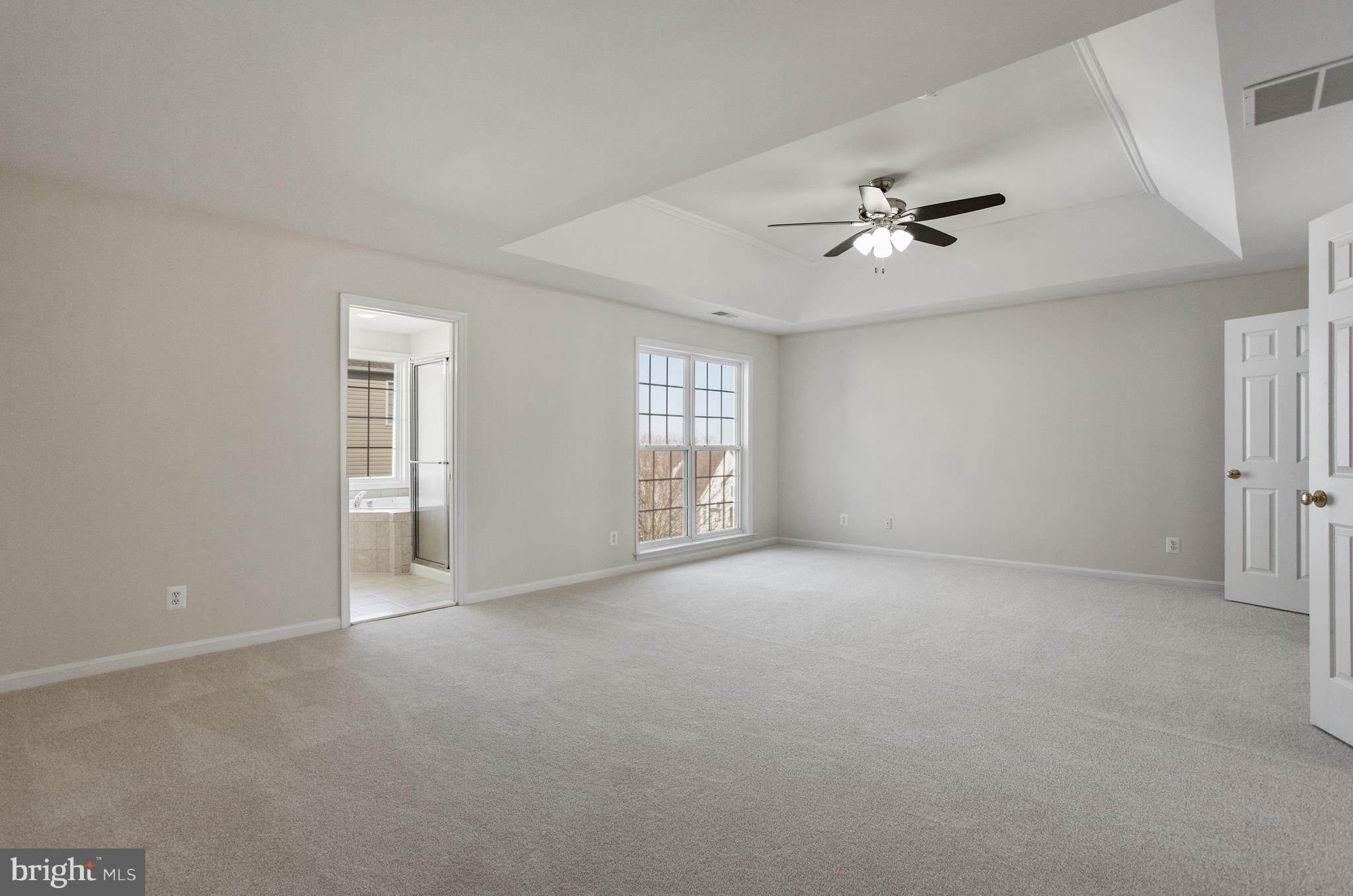 LAUREL HILL LANDBAY - Residential